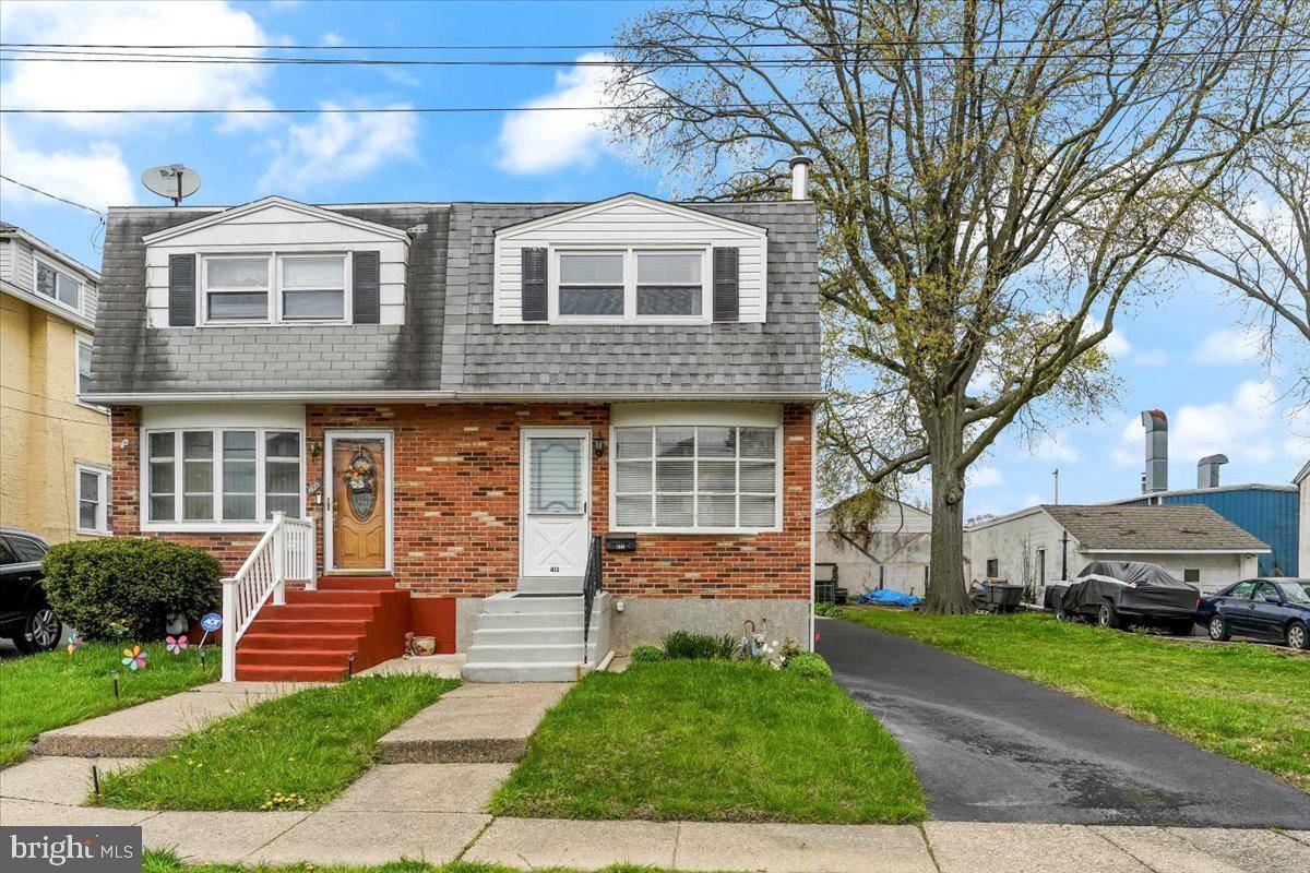 Folcroft, PA 19032,411 CROTZER AVE