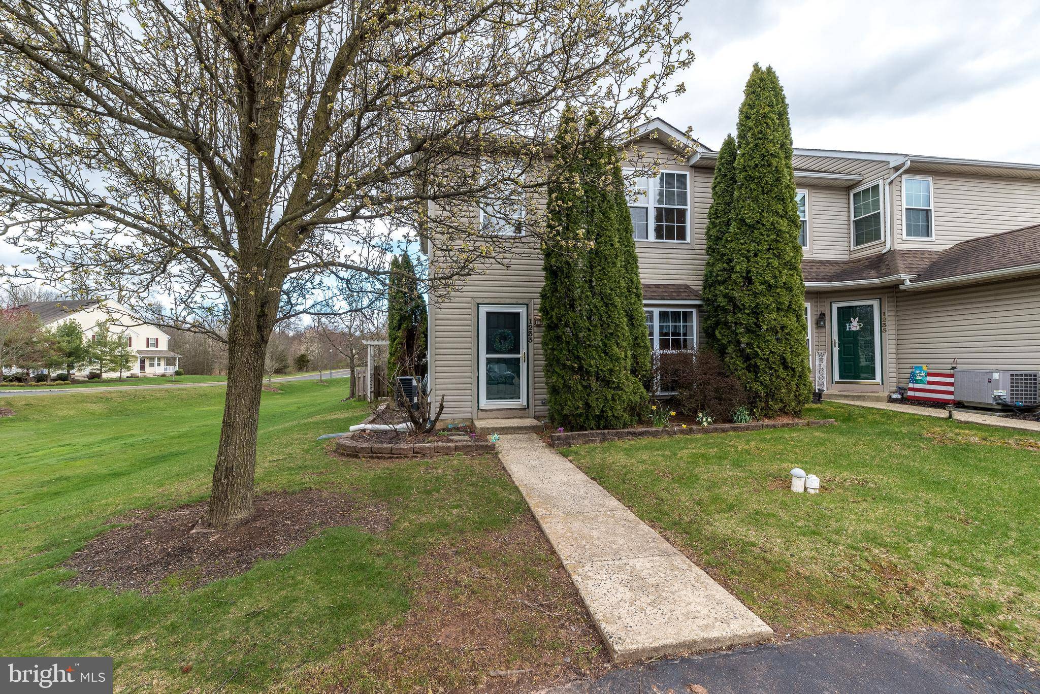 Quakertown, PA 18951,1233 FIELDSTONE CT