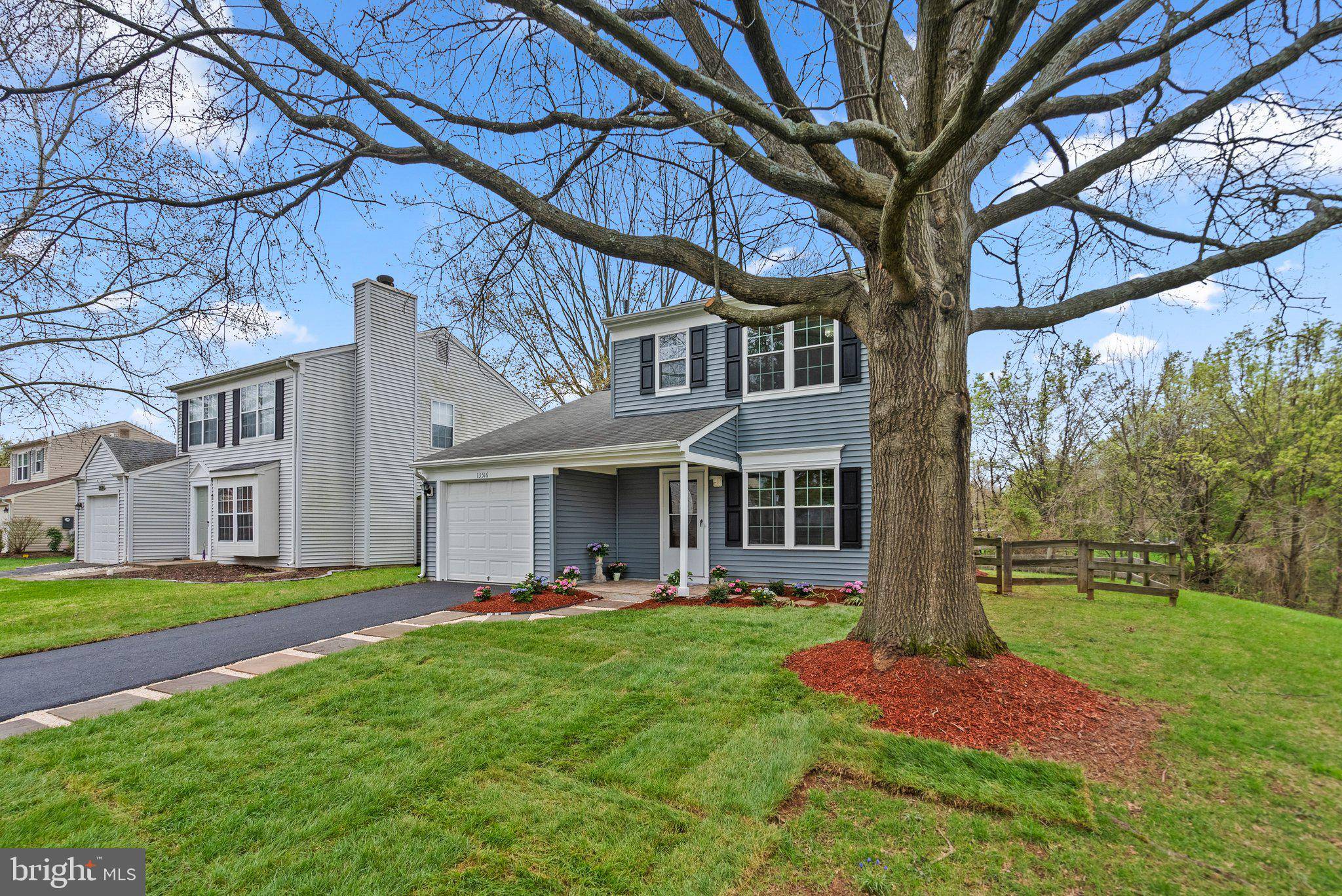 Herndon, VA 20171,13516 APPLE BARREL CT