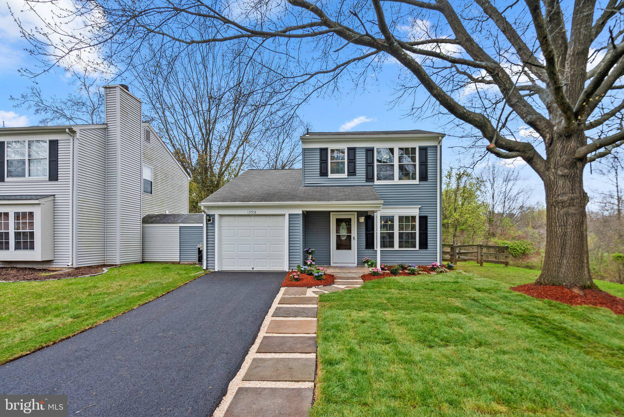 Herndon, VA 20171,13516 APPLE BARREL CT