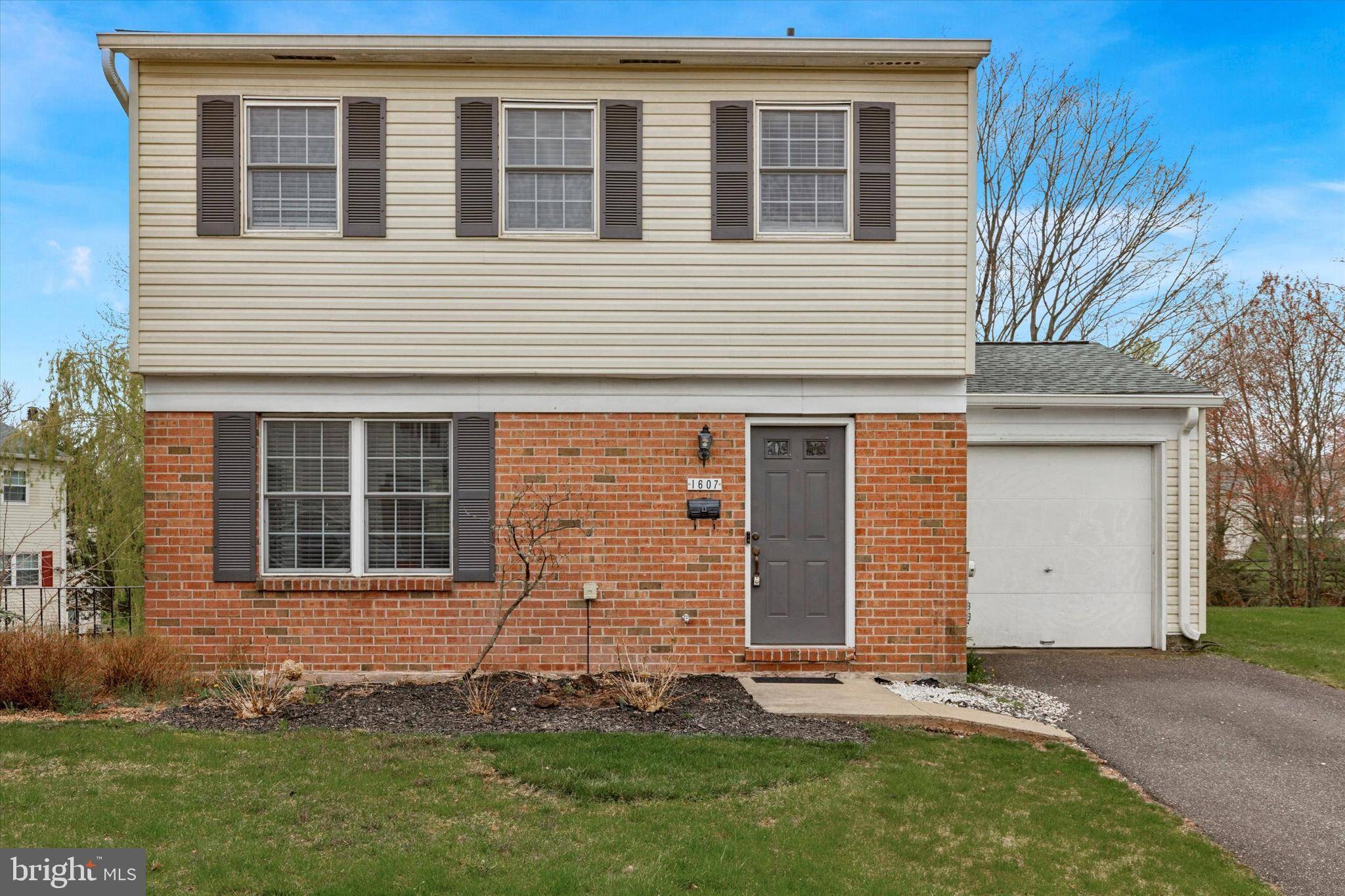 Lansdale, PA 19446,1607 SALINUS CT