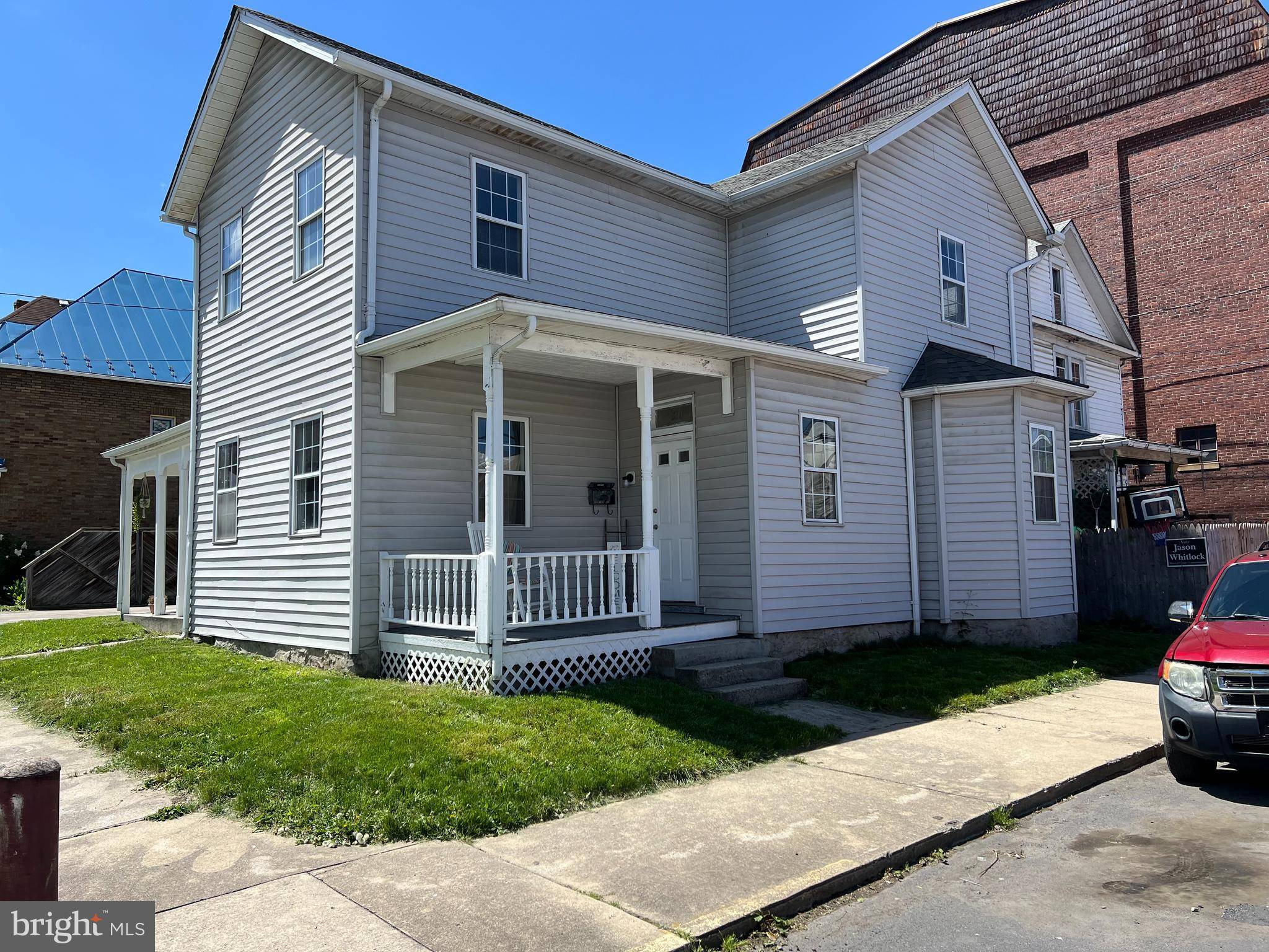 Keyser, WV 26726,120 CENTER ST