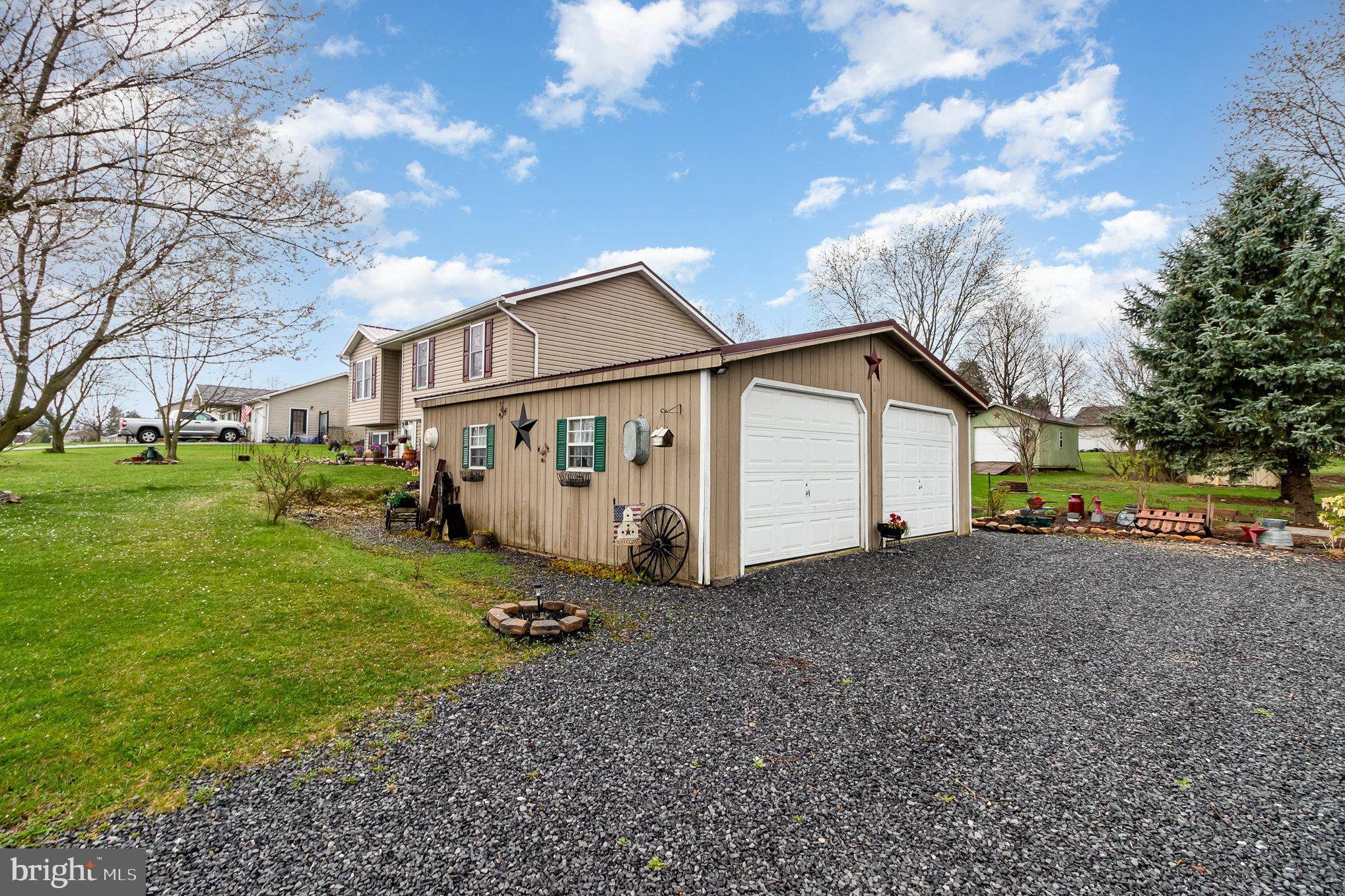 Orrstown, PA 17244,13585 MOCKINGBIRD LANE