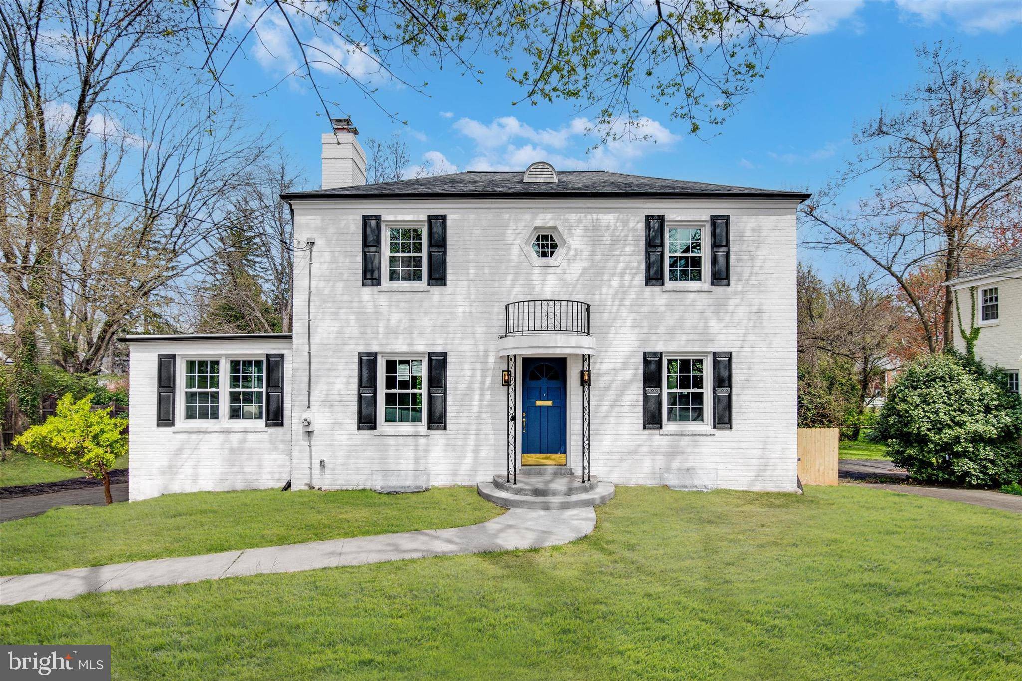 Falls Church, VA 22046,411 E BROAD ST