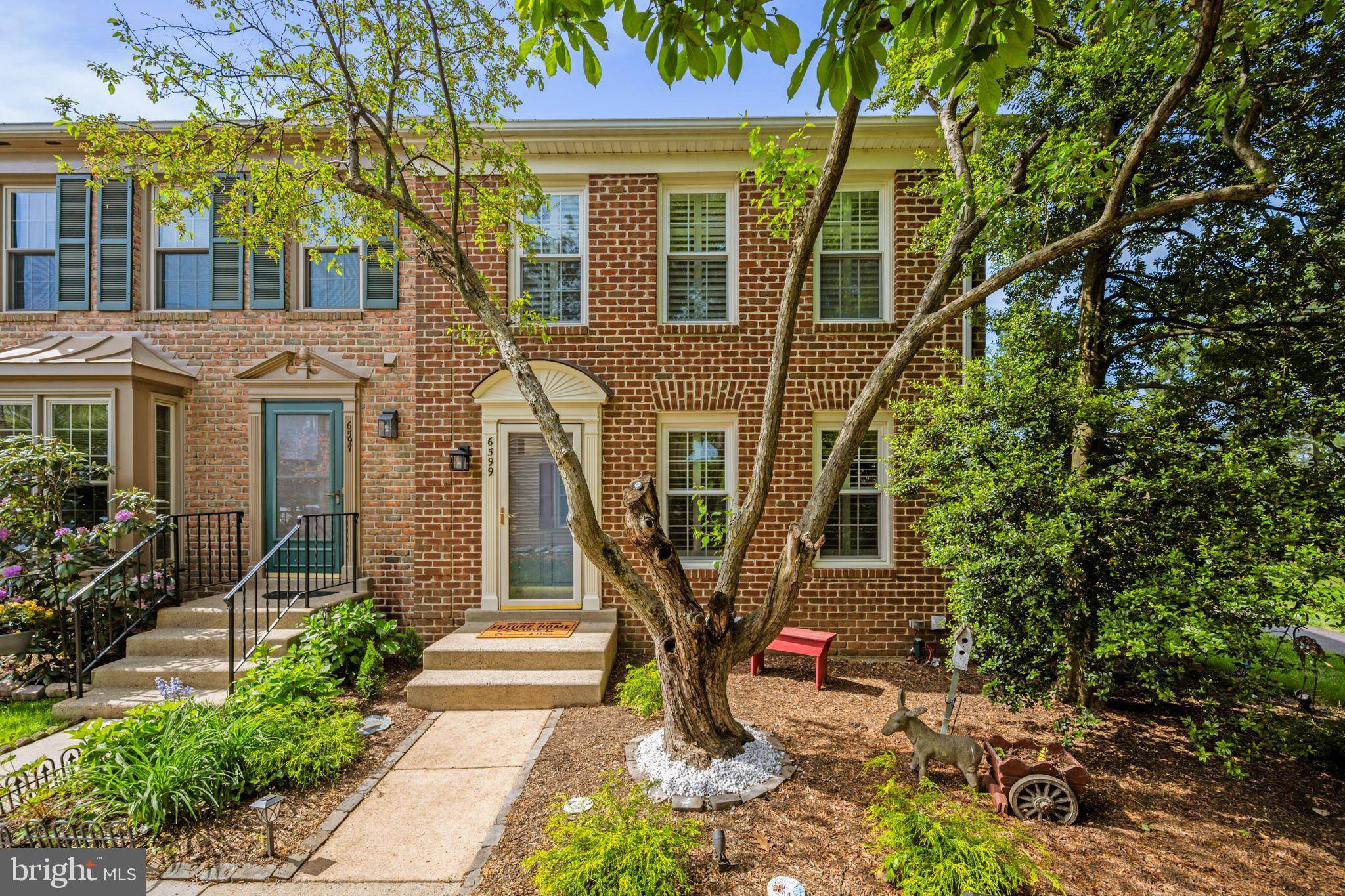 Alexandria, VA 22312,6599 BERMUDA GREEN CT