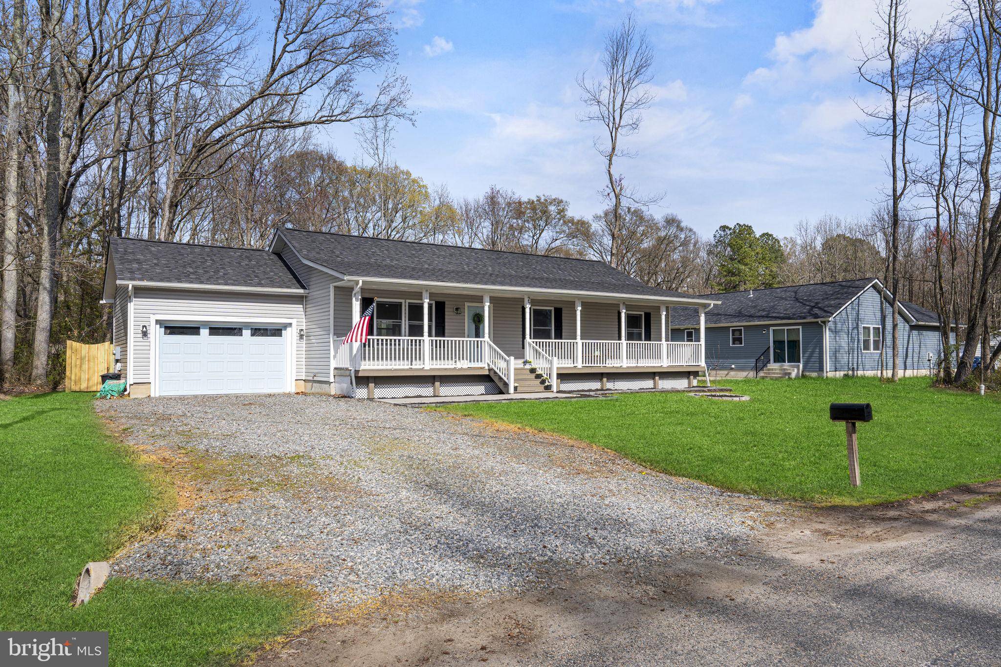 Colonial Beach, VA 22443,27 CIRCLE LANE