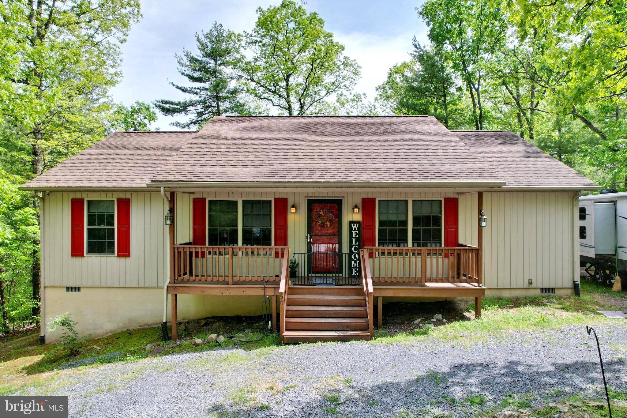 Mount Jackson, VA 22842,50 PINE ST