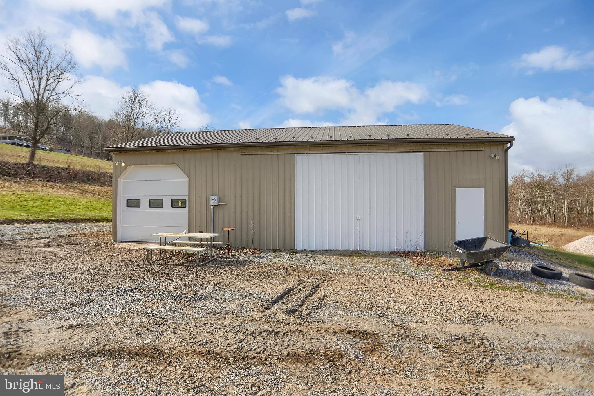 Honey Grove, PA 17035,233 OX BOW RD