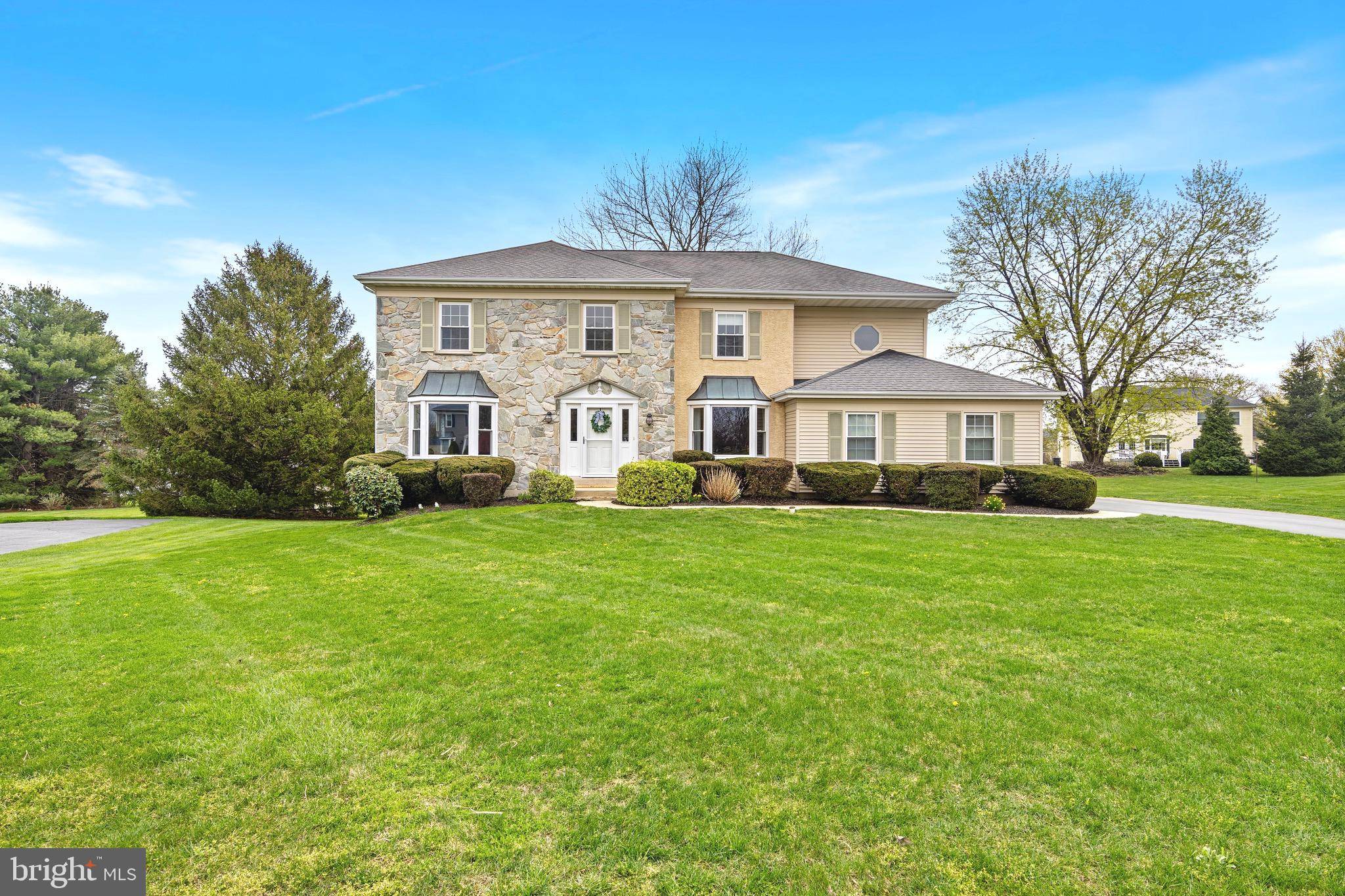 Phoenixville, PA 19460,917 RIVER VIEW CIR