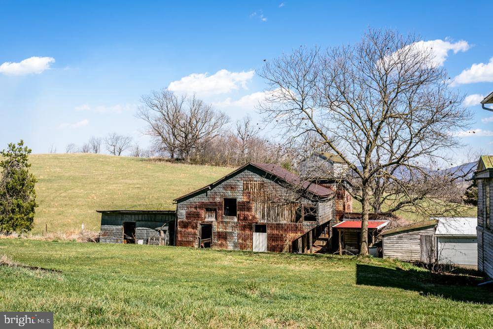 Timberville, VA 22853,253 CHURCH ST