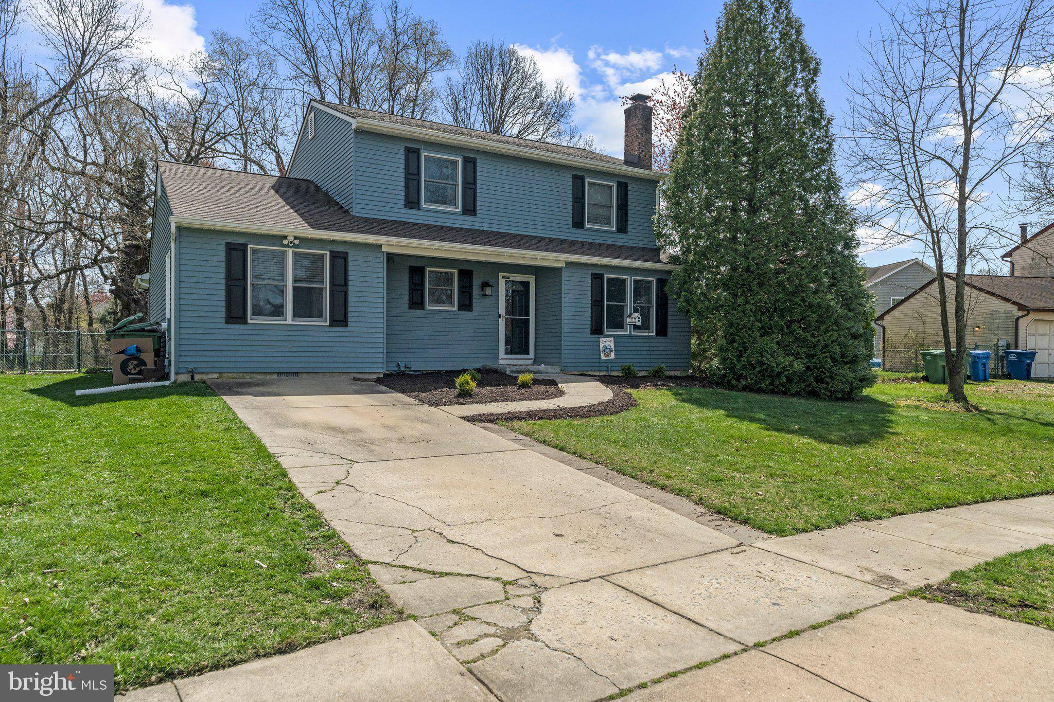Marlton, NJ 08053,4 LINCOLN LN