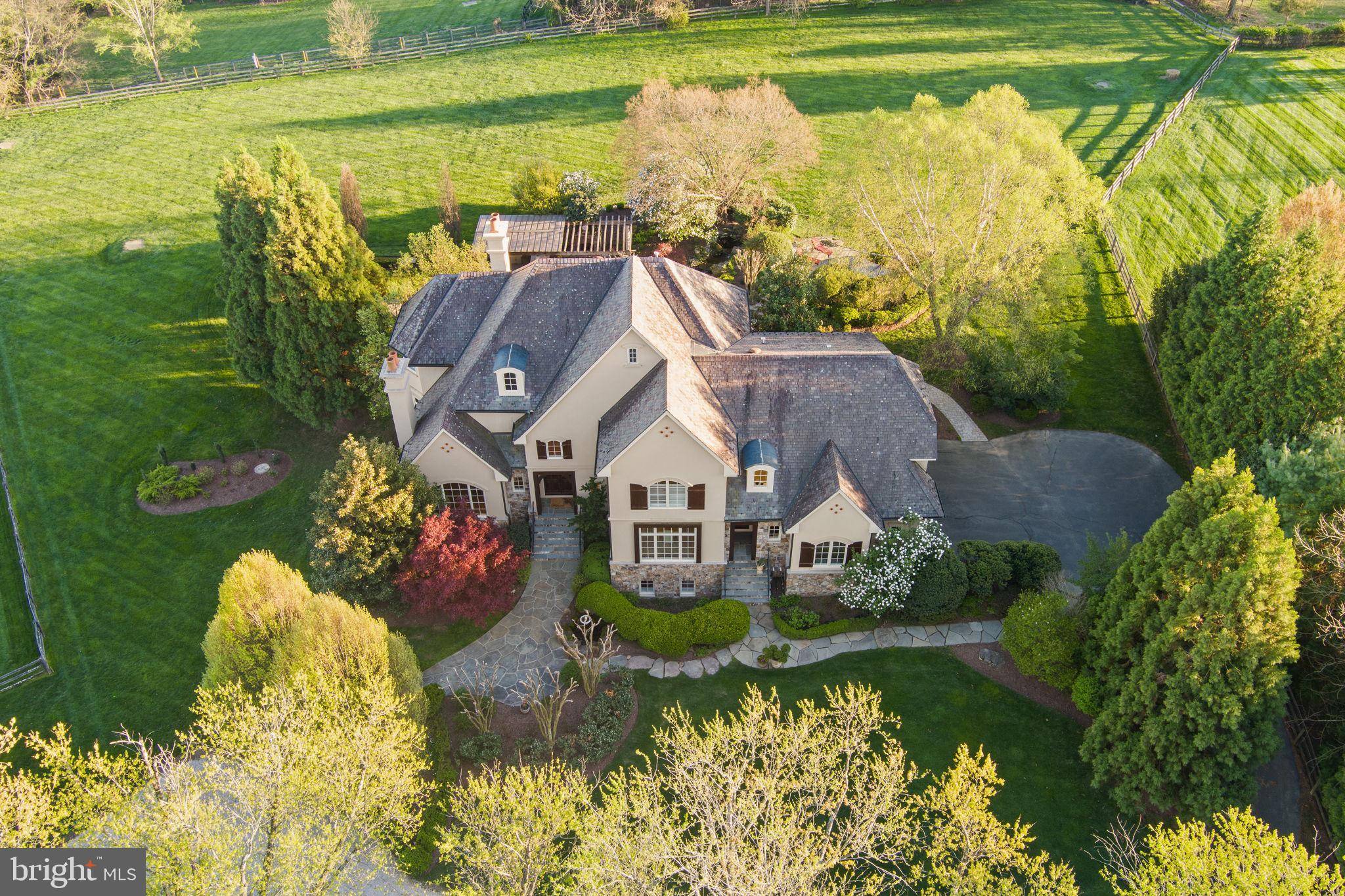 Great Falls, VA 22066,648 DEERFIELD FARM CT