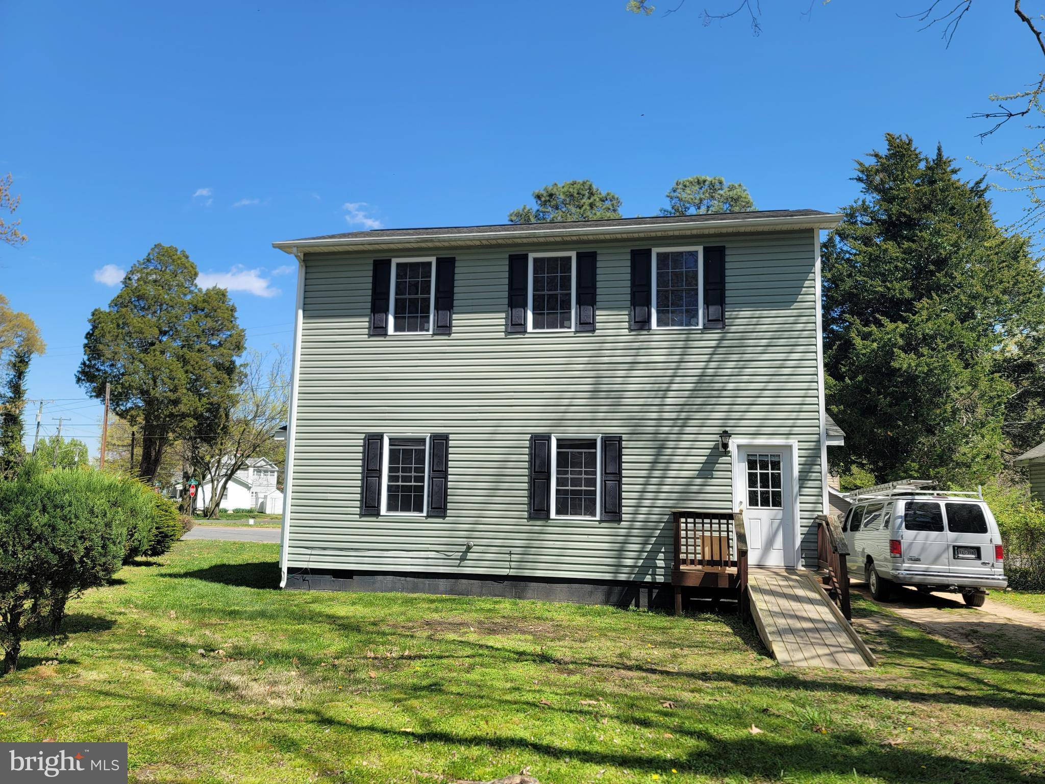 Colonial Beach, VA 22443,928 JACKSON ST