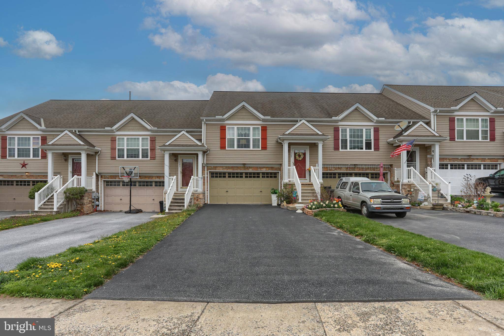 Lebanon, PA 17042,509 FOX RIDGE LN