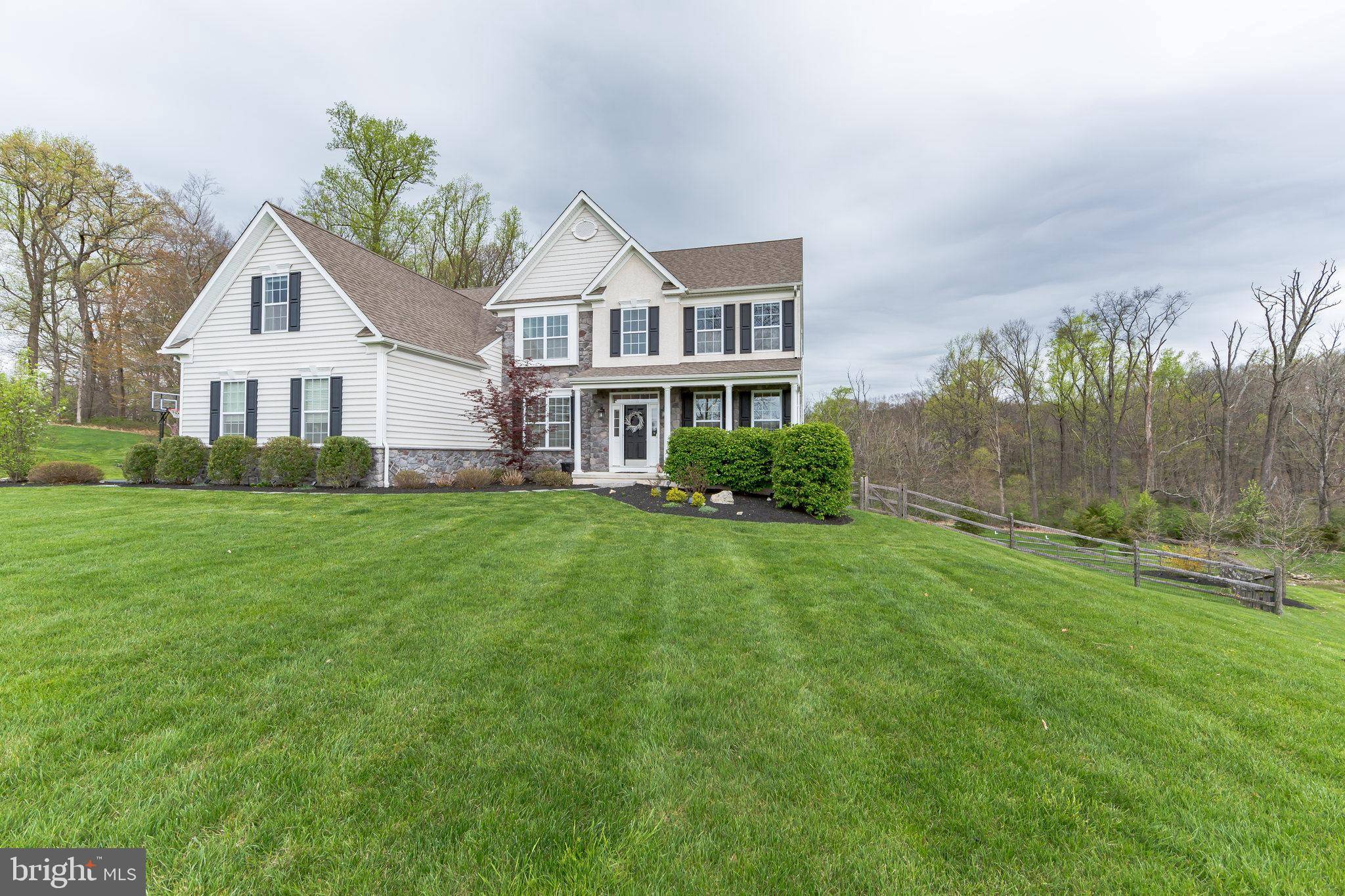 Downingtown, PA 19335,25 MEGHAN CT