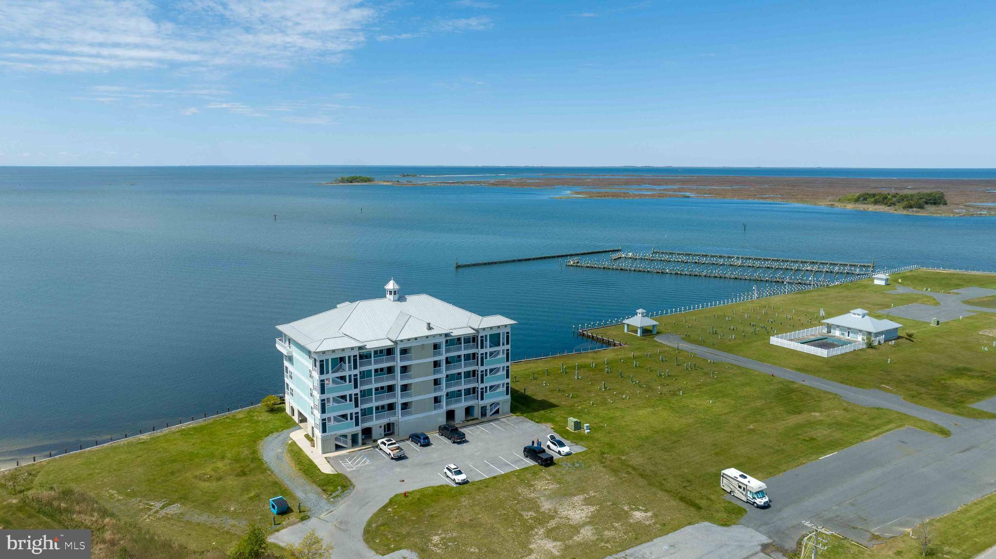 Crisfield, MD 21817,1089 PUPPY HOLE CT #401