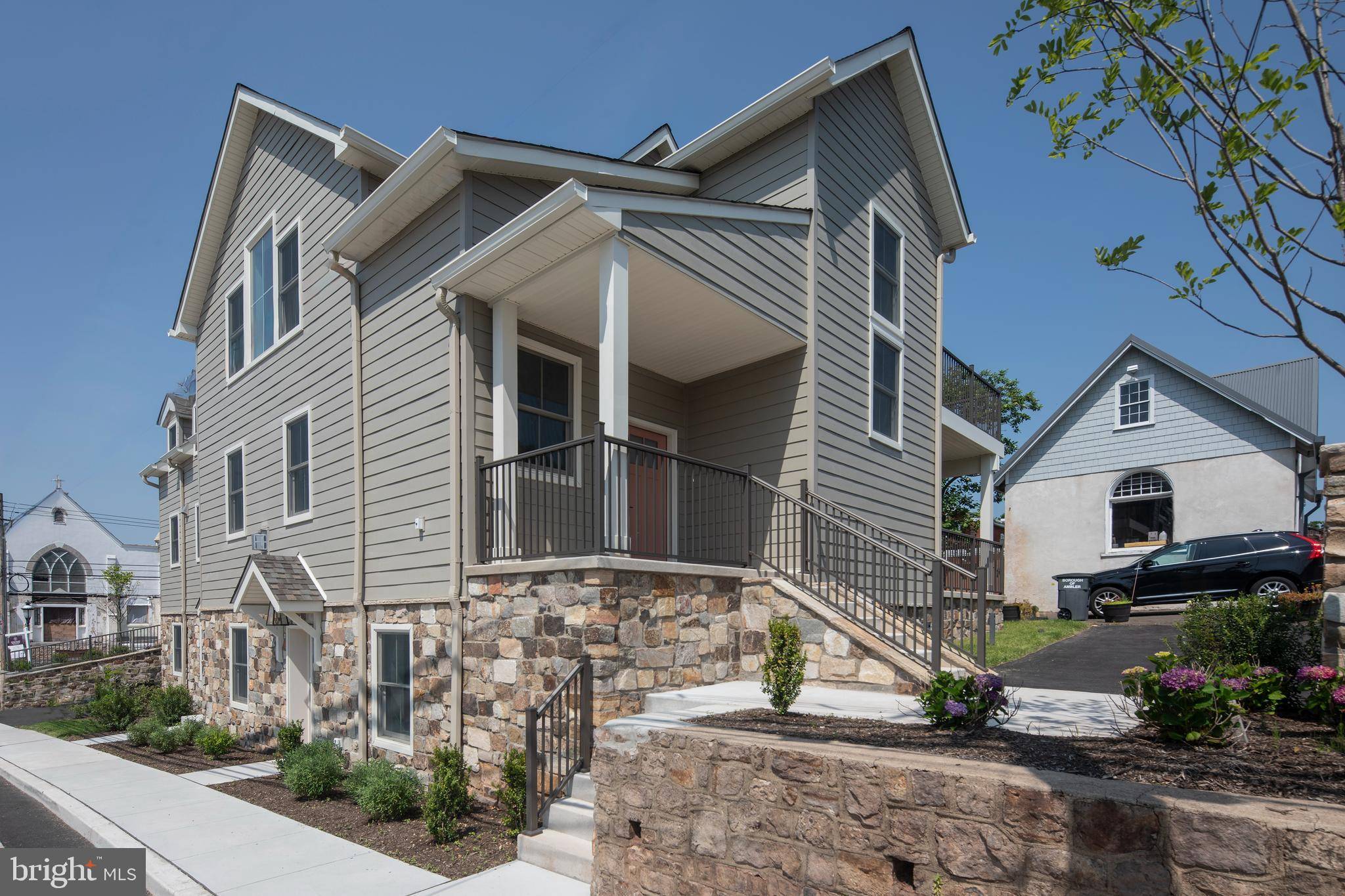 Ambler, PA 19002,25 NORTH RIDGE AVE #UNIT B