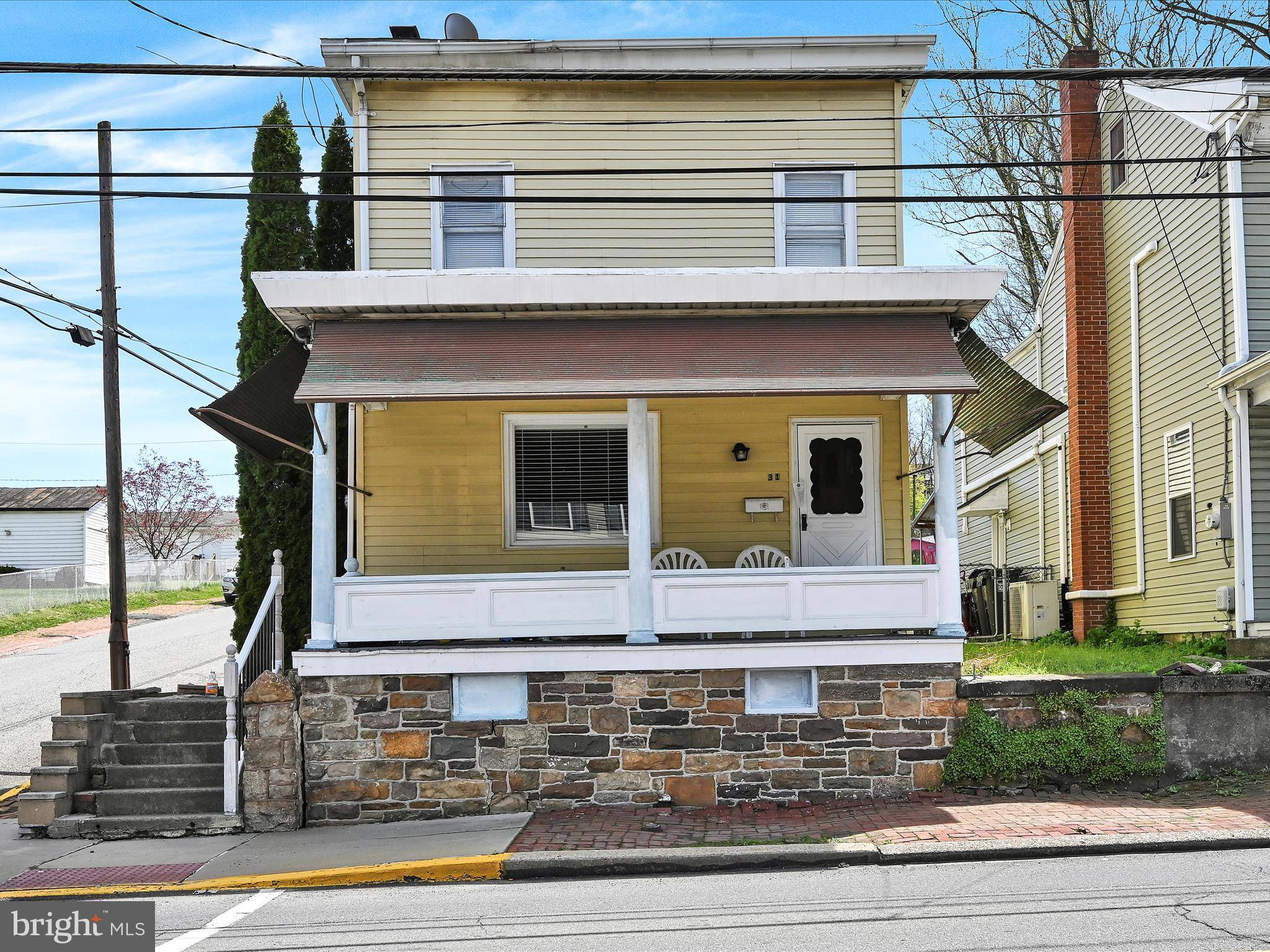 Cressona, PA 17929,31 CHESTNUT ST