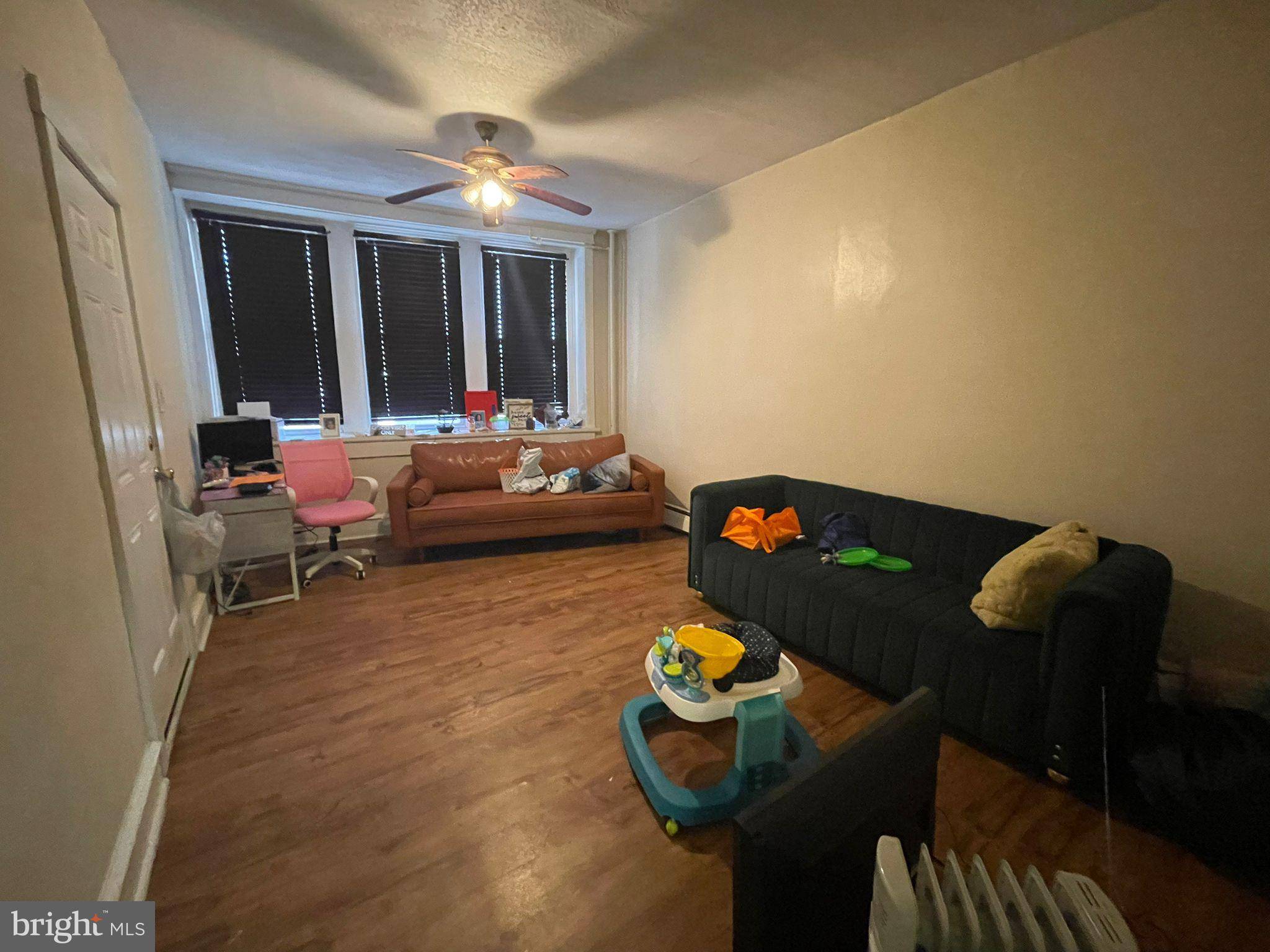 Philadelphia, PA 19141,6034 N BROAD ST
