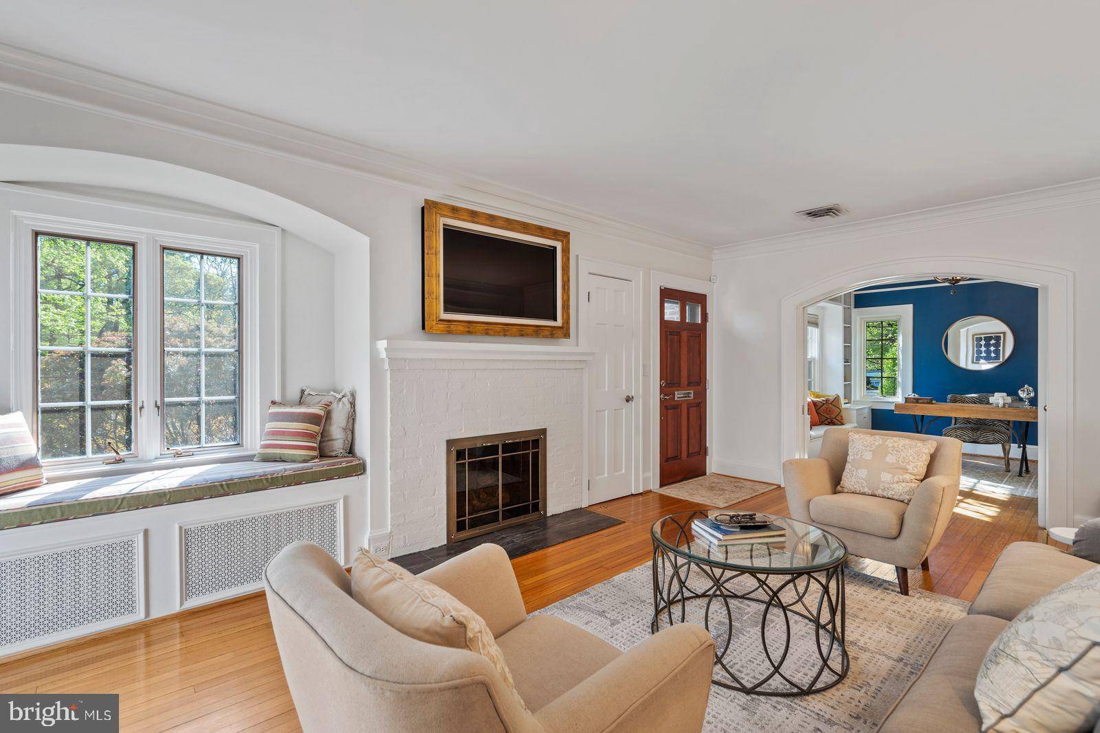 Arlington, VA 22207,4243 VACATION LN