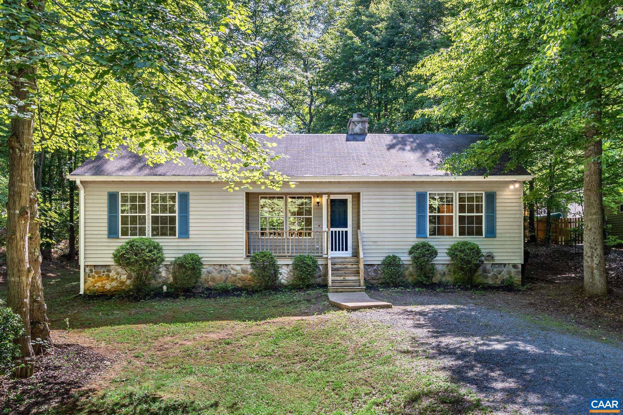 Palmyra, VA 22963,32 JENNINGS DR