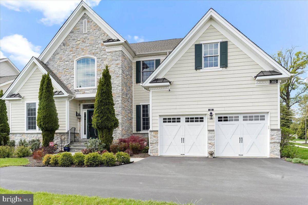 Newtown Square, PA 19073,302 PARK HILL LN