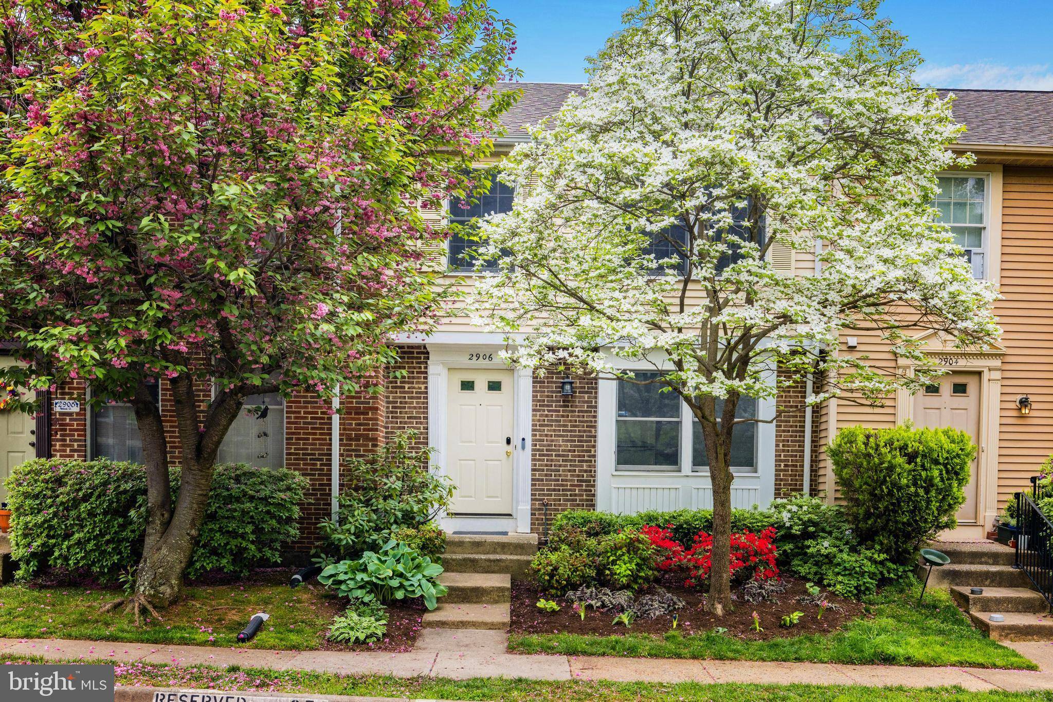 Falls Church, VA 22042,2906 MONTAUK CT