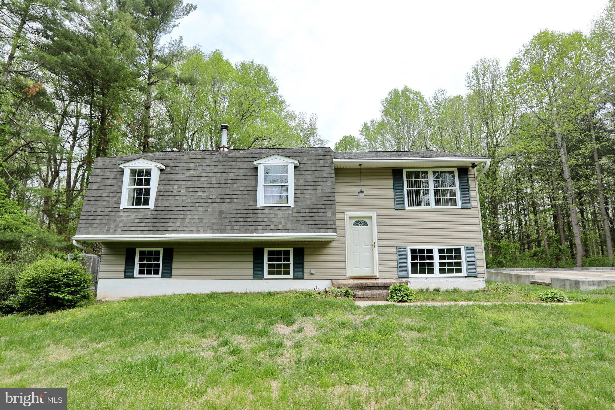 Huntingtown, MD 20639,521 CARLA DR