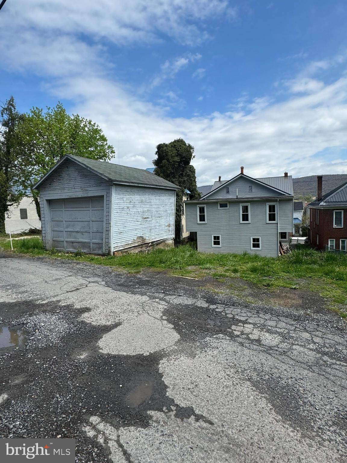 Lewistown, PA 17044,219 VALLEY ST