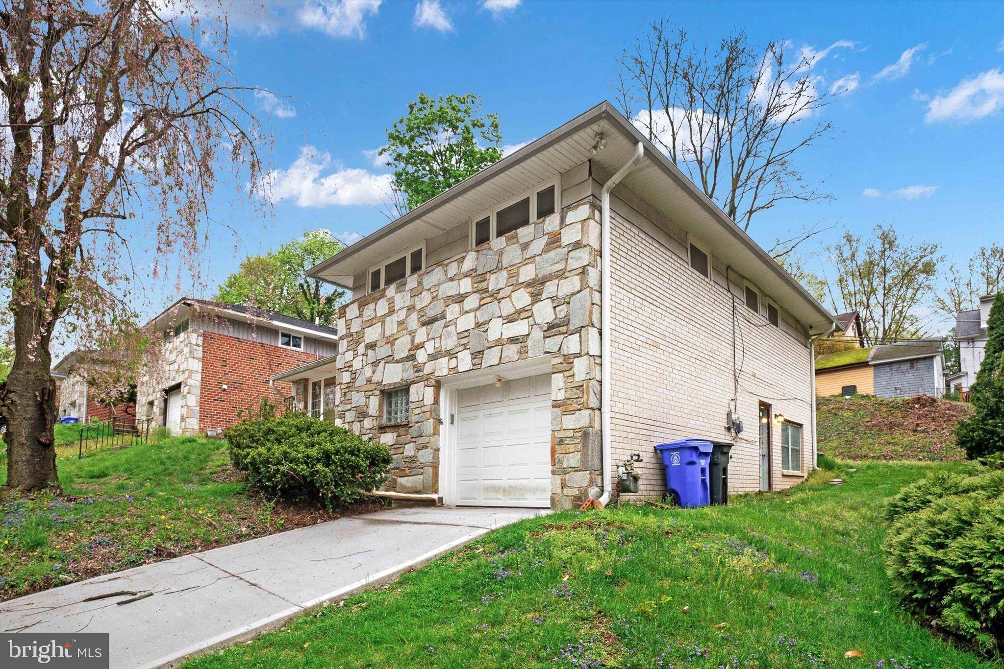 Elkins Park, PA 19027,7903 RODGERS RD