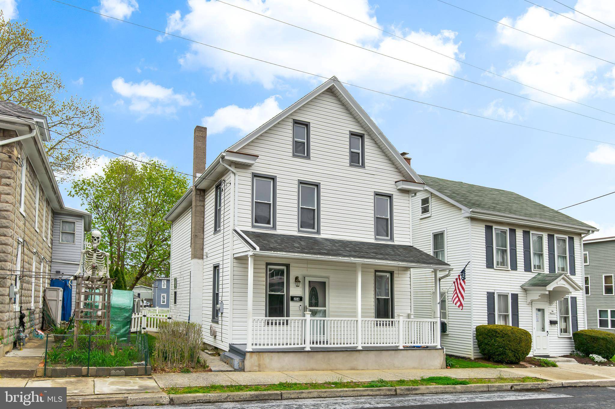 Palmyra, PA 17078,204 N COLLEGE ST