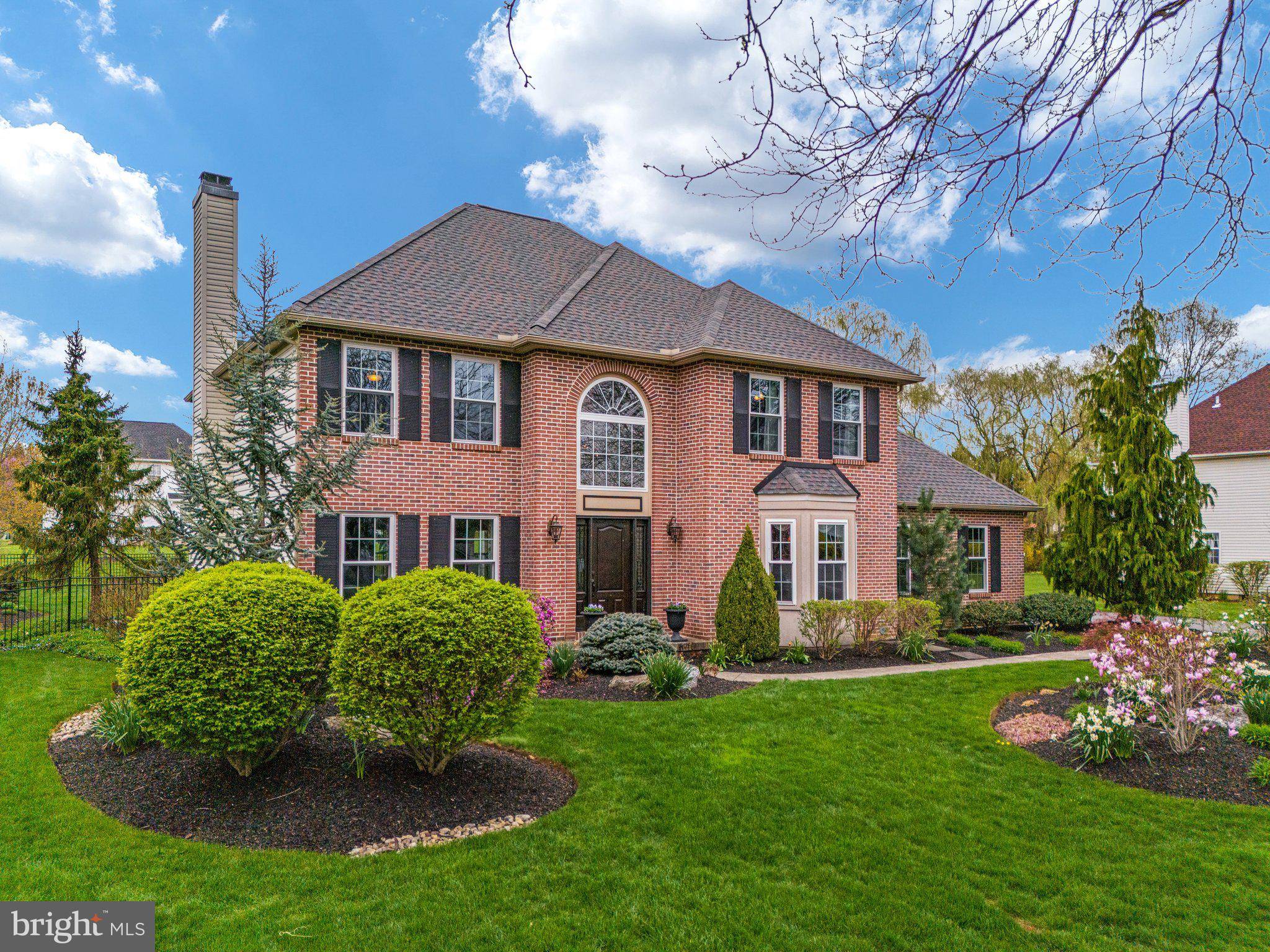 Macungie, PA 18062,2423 DUBONNET DR