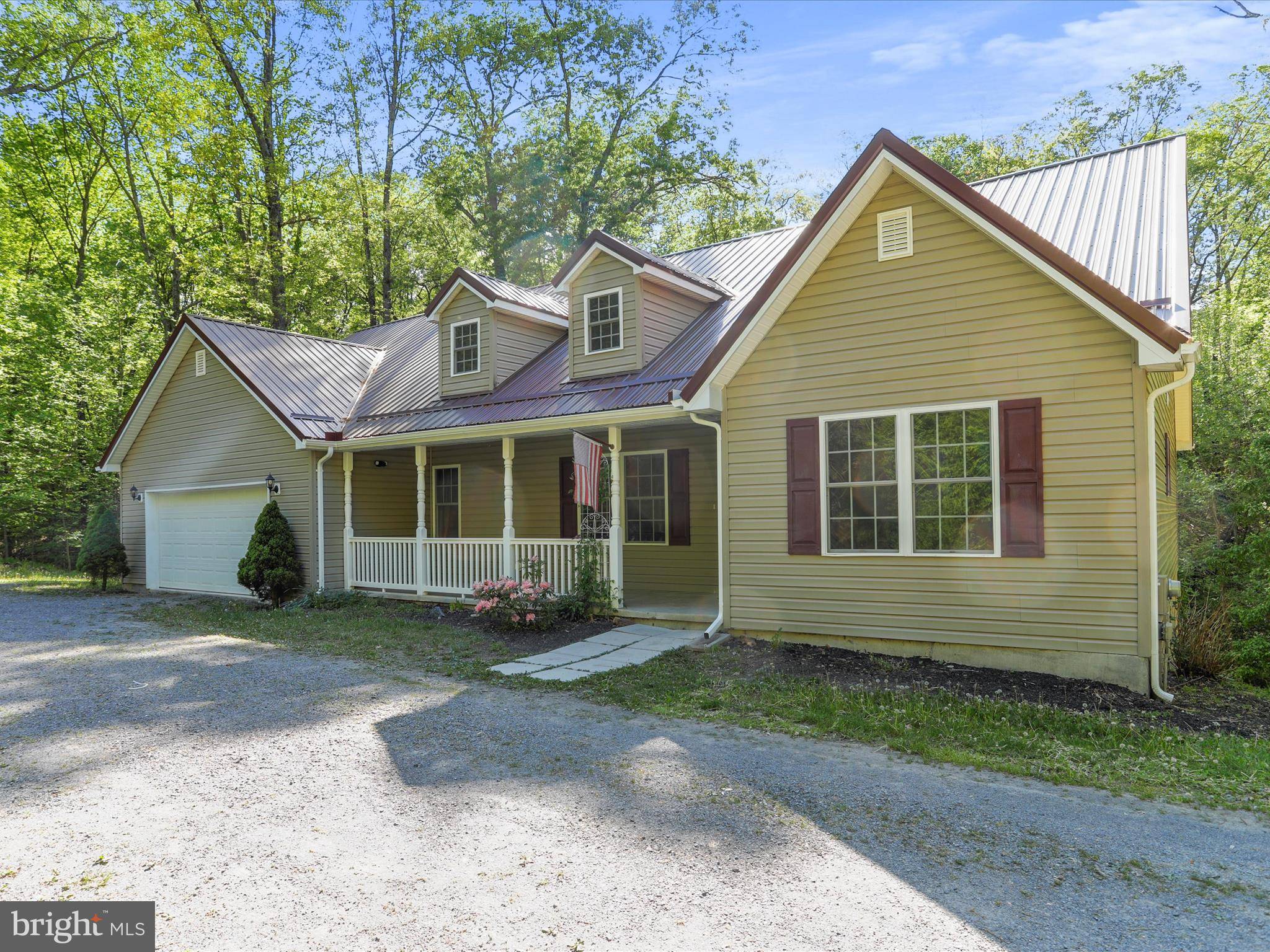 Berkeley Springs, WV 25411,638 LITTLE CREEK TRL