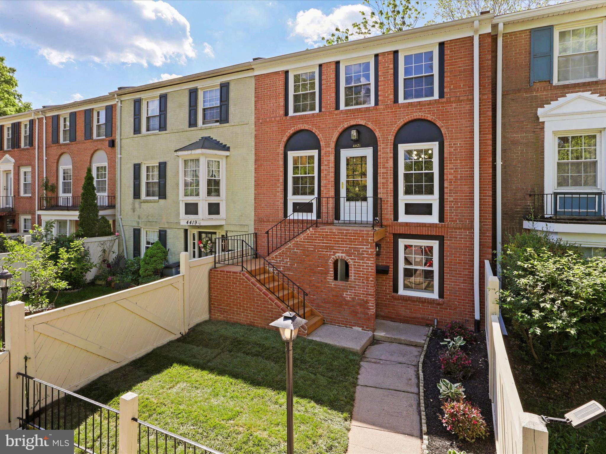 Alexandria, VA 22309,4421 LONGWORTHE SQ