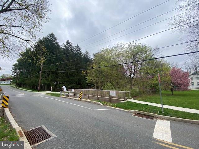 Macungie, PA 18062,201 OAK ST