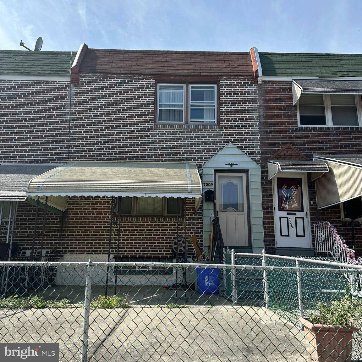 Philadelphia, PA 19153,7209 GUYER AVE