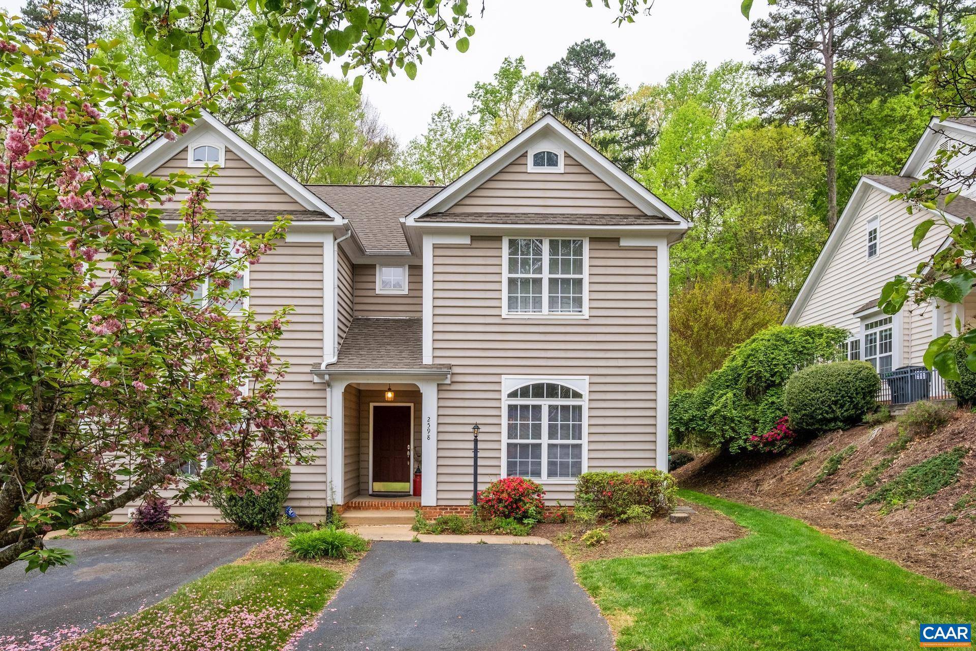 Charlottesville, VA 22911,2598 RAVENSCROFT WAY