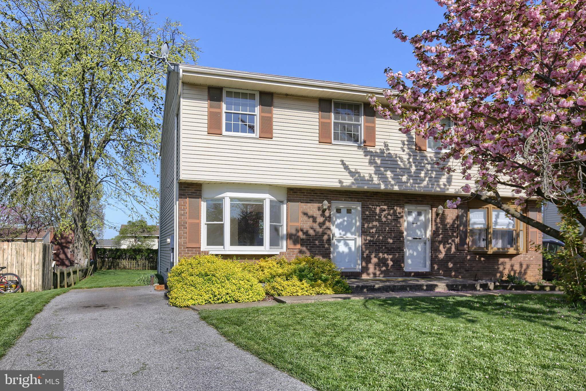 Mount Joy, PA 17552,447 S PLUM ST