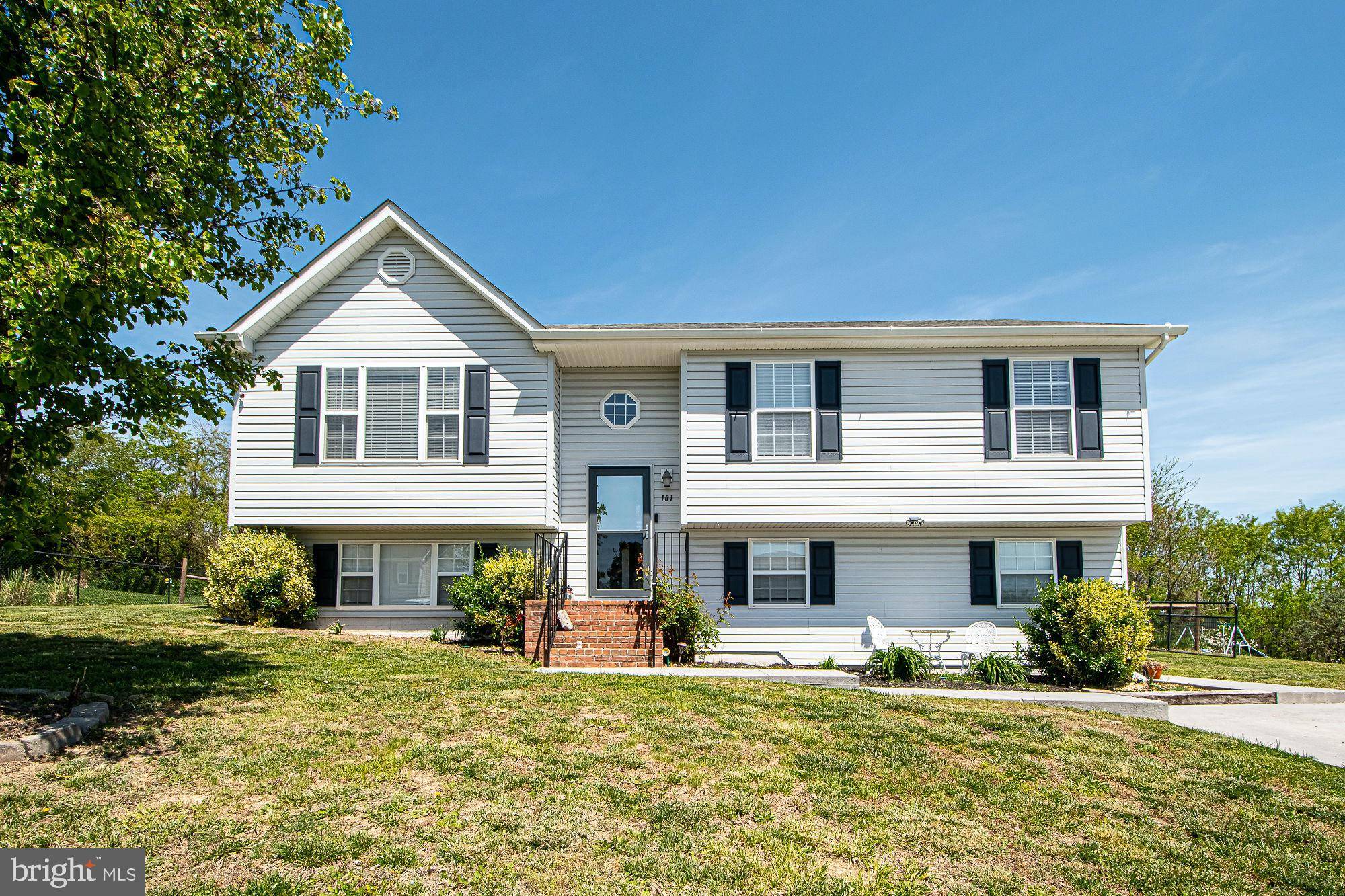 Maurertown, VA 22644,101 SILVER CT