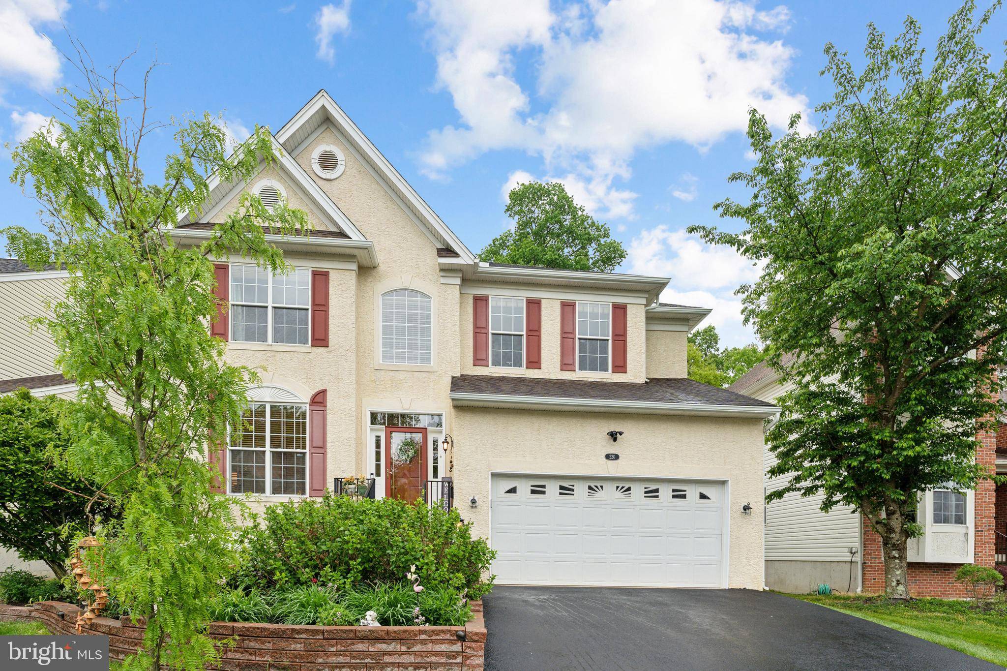 West Chester, PA 19380,220 SNOWBERRY WAY