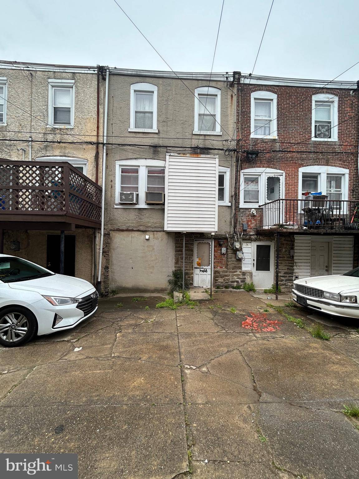 Philadelphia, PA 19138,930 E PRICE ST