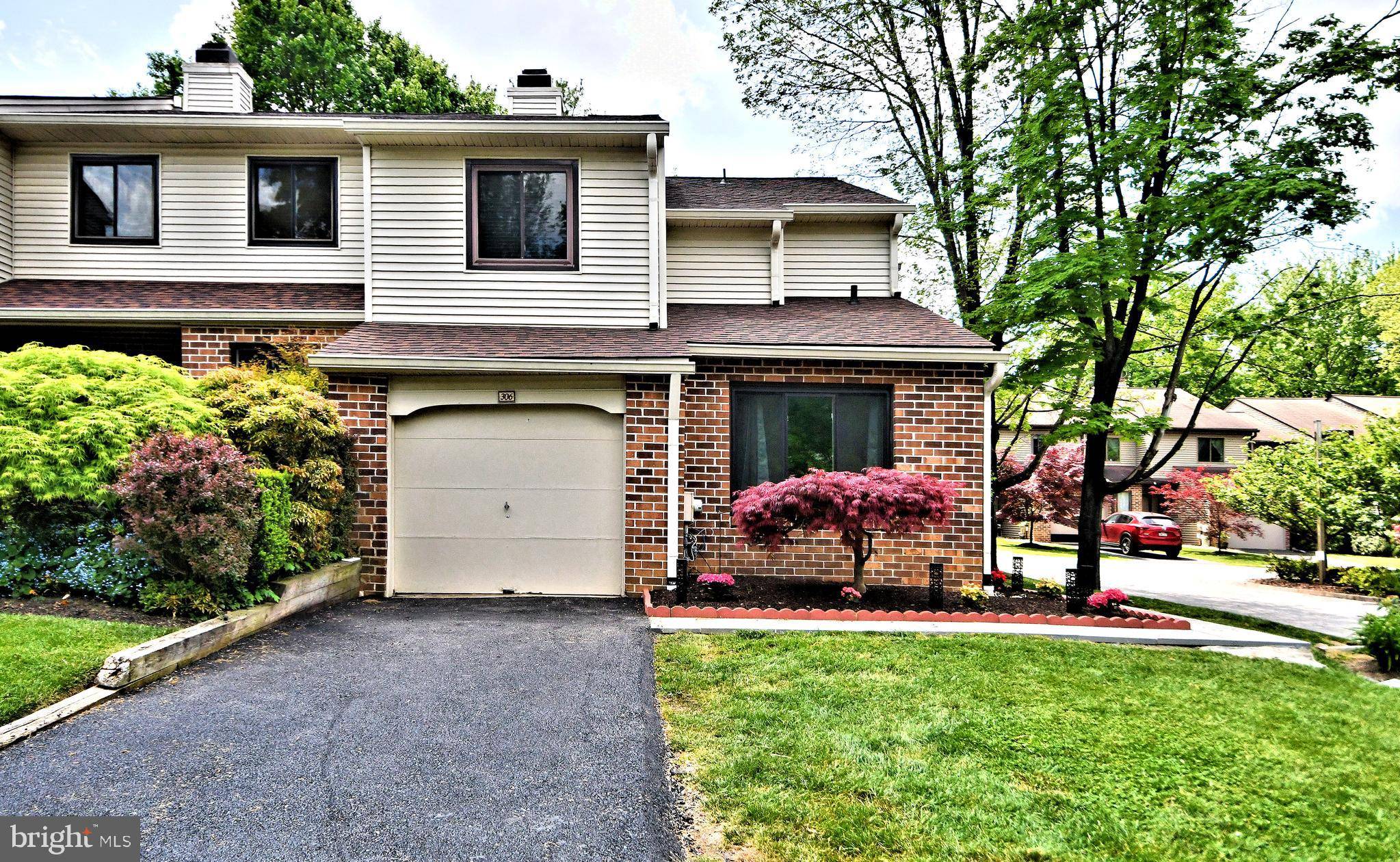 Chesterbrook, PA 19087,306 HANOVER CT