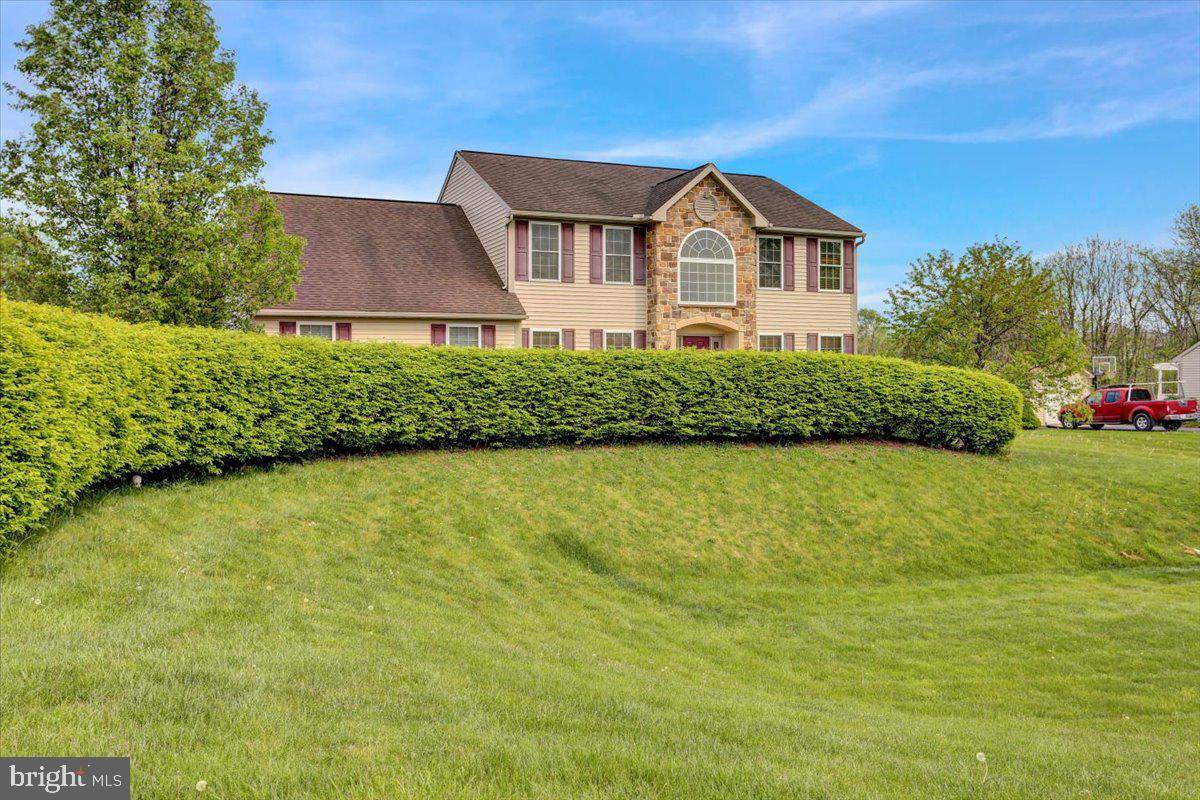 Douglassville, PA 19518,408 PLEASANT VIEW DR