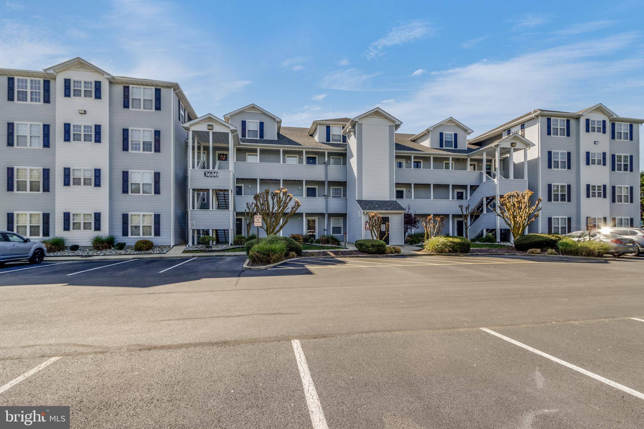 Rehoboth Beach, DE 19971,3600 SANIBEL CIR #3611