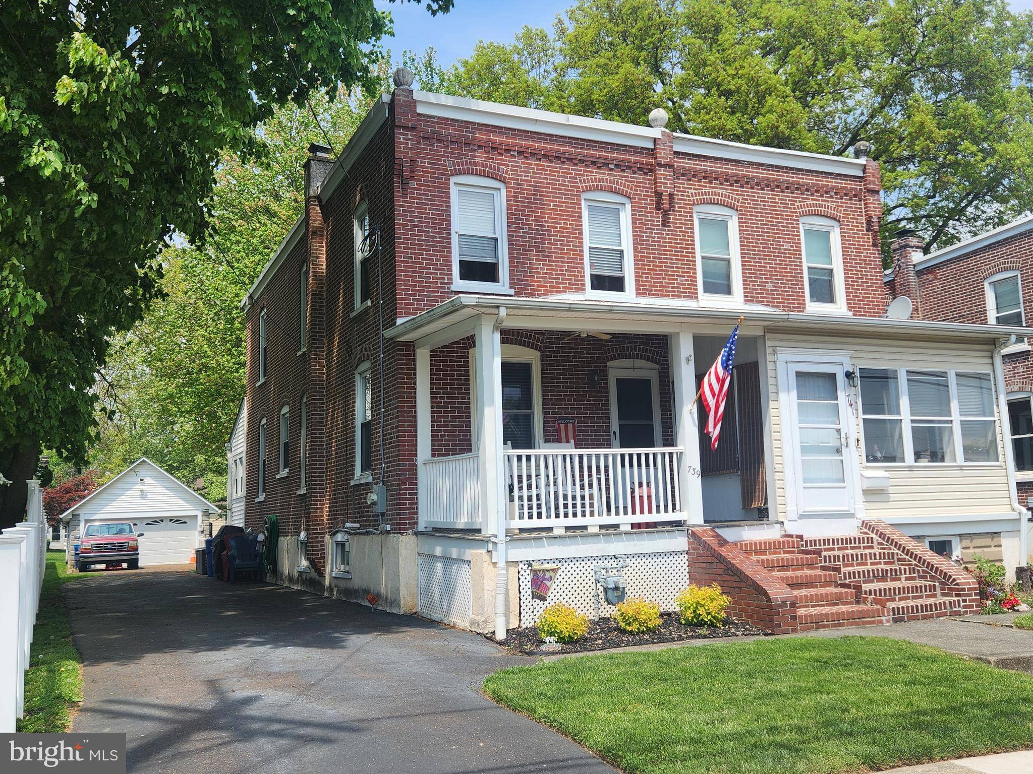 Royersford, PA 19468,739 WALNUT ST