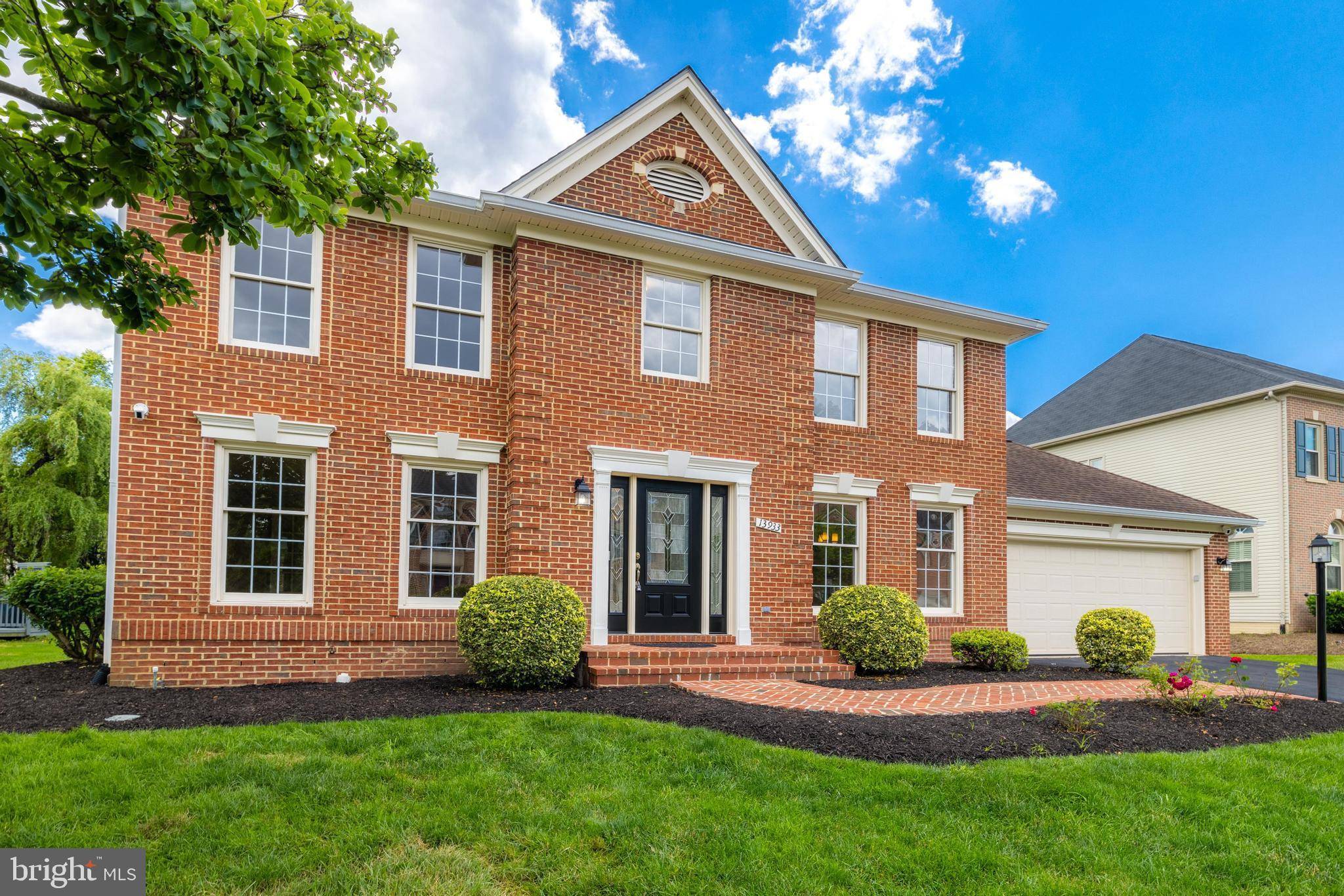 Chantilly, VA 20151,13933 LEETON CIR