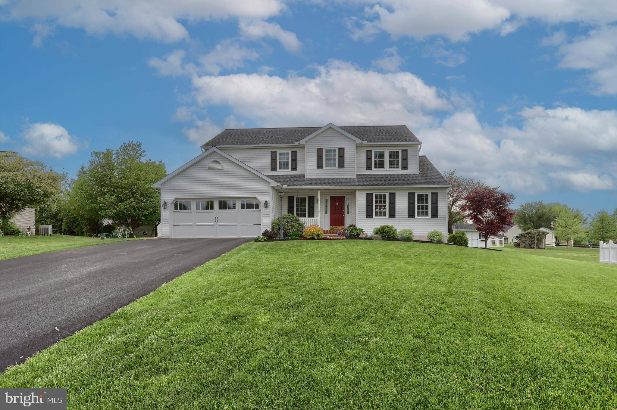 Myerstown, PA 17067,4 HONEYBEE CT