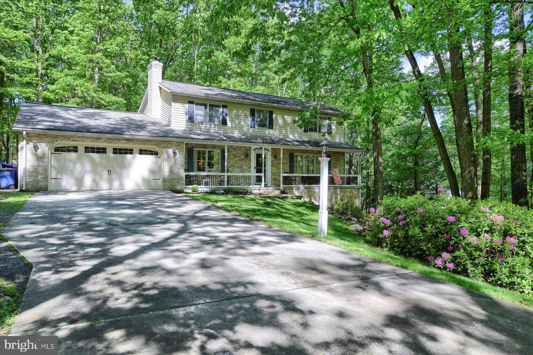 Boiling Springs, PA 17007,581 SPRING LN