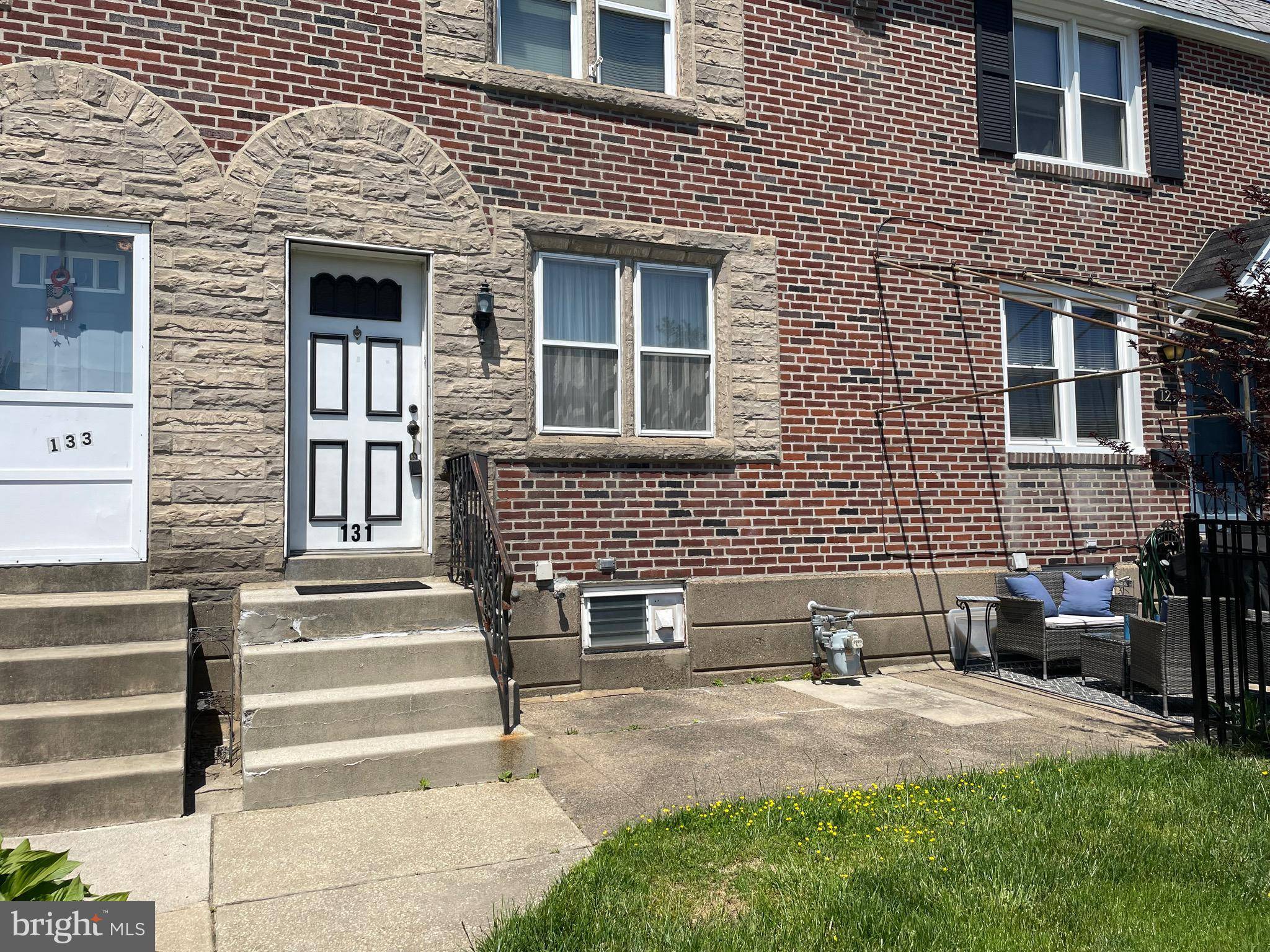 Clifton Heights, PA 19018,131 ACADEMY RD