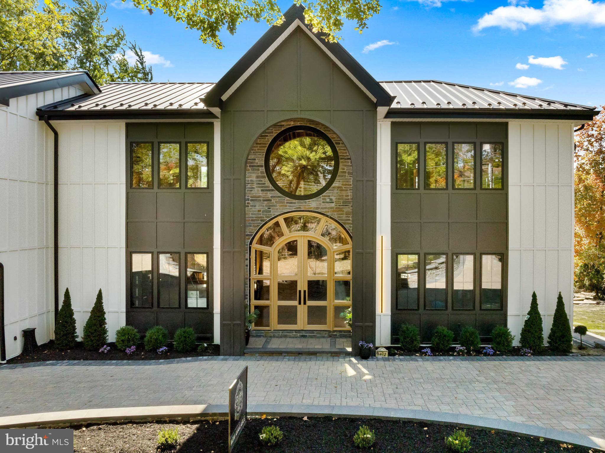 Philadelphia, PA 19118,9402 MEADOWBROOK AVE